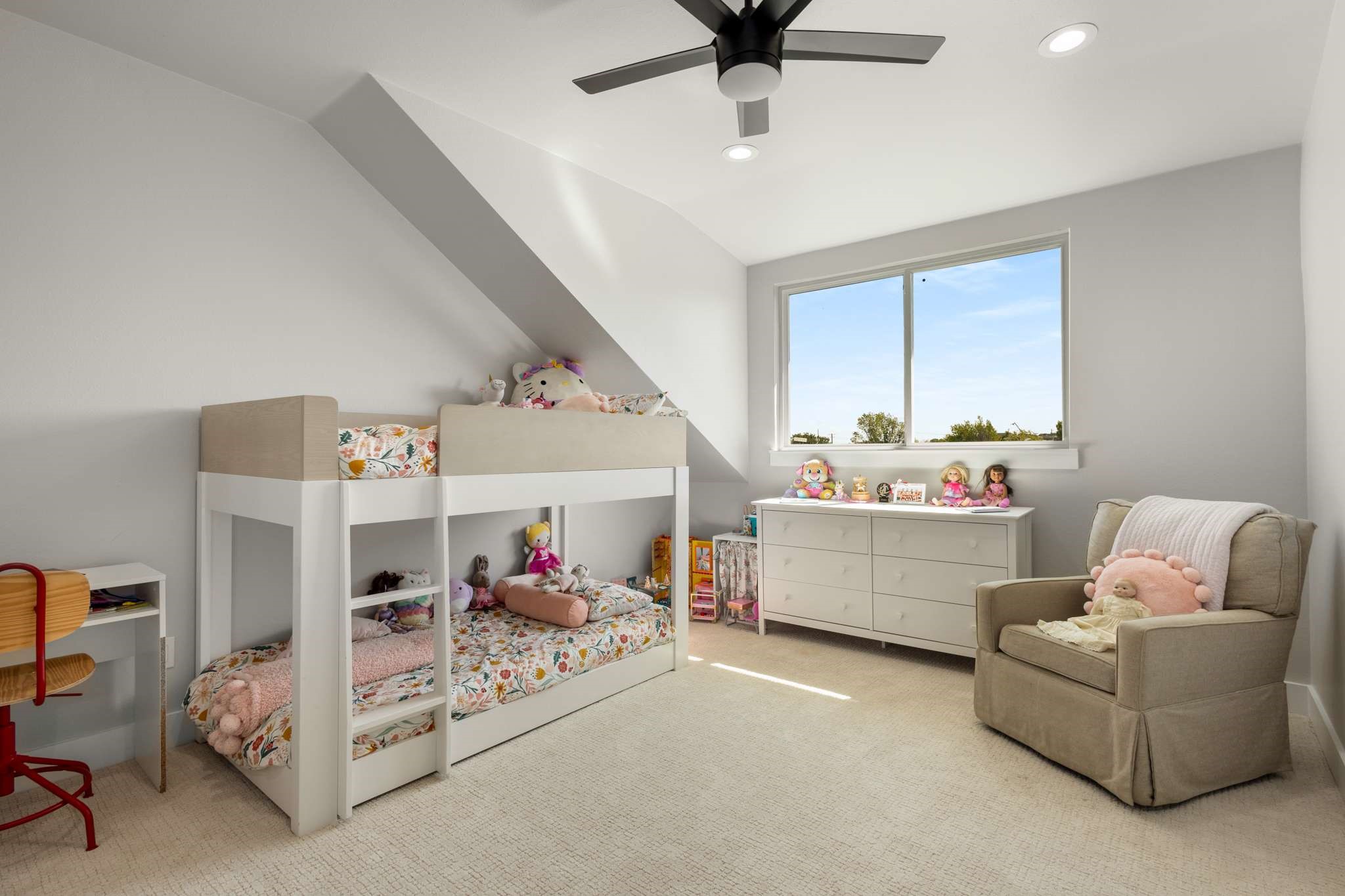 213 Forest Trail