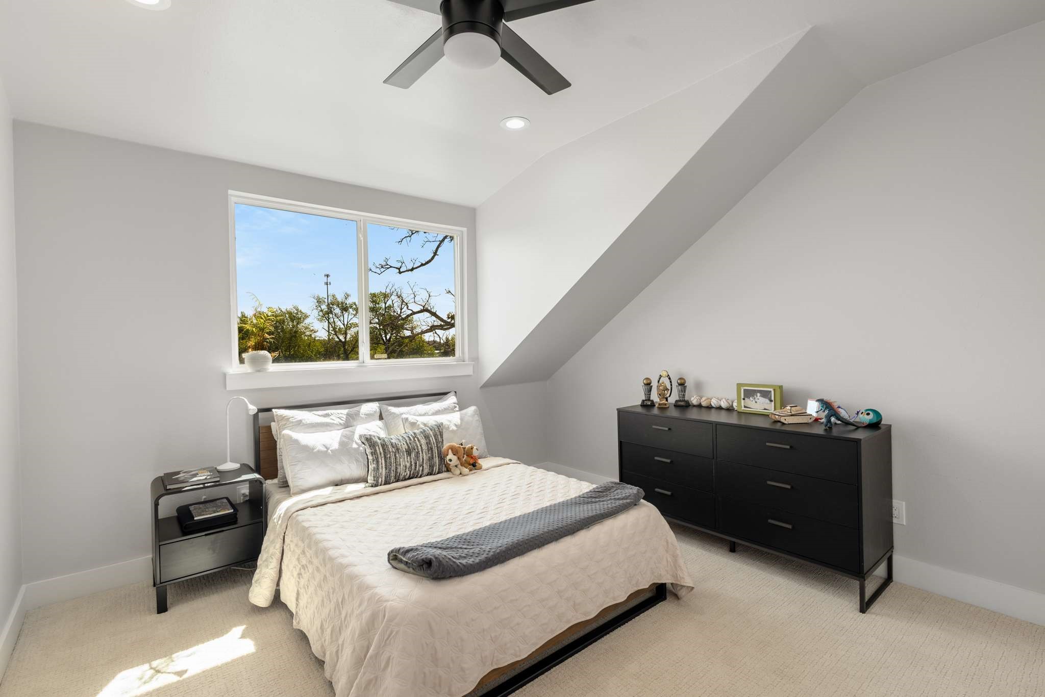 213 Forest Trail
