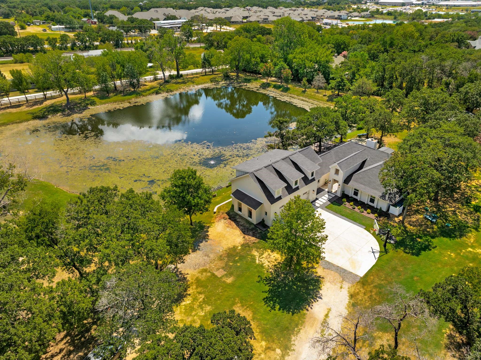213 Forest Trail