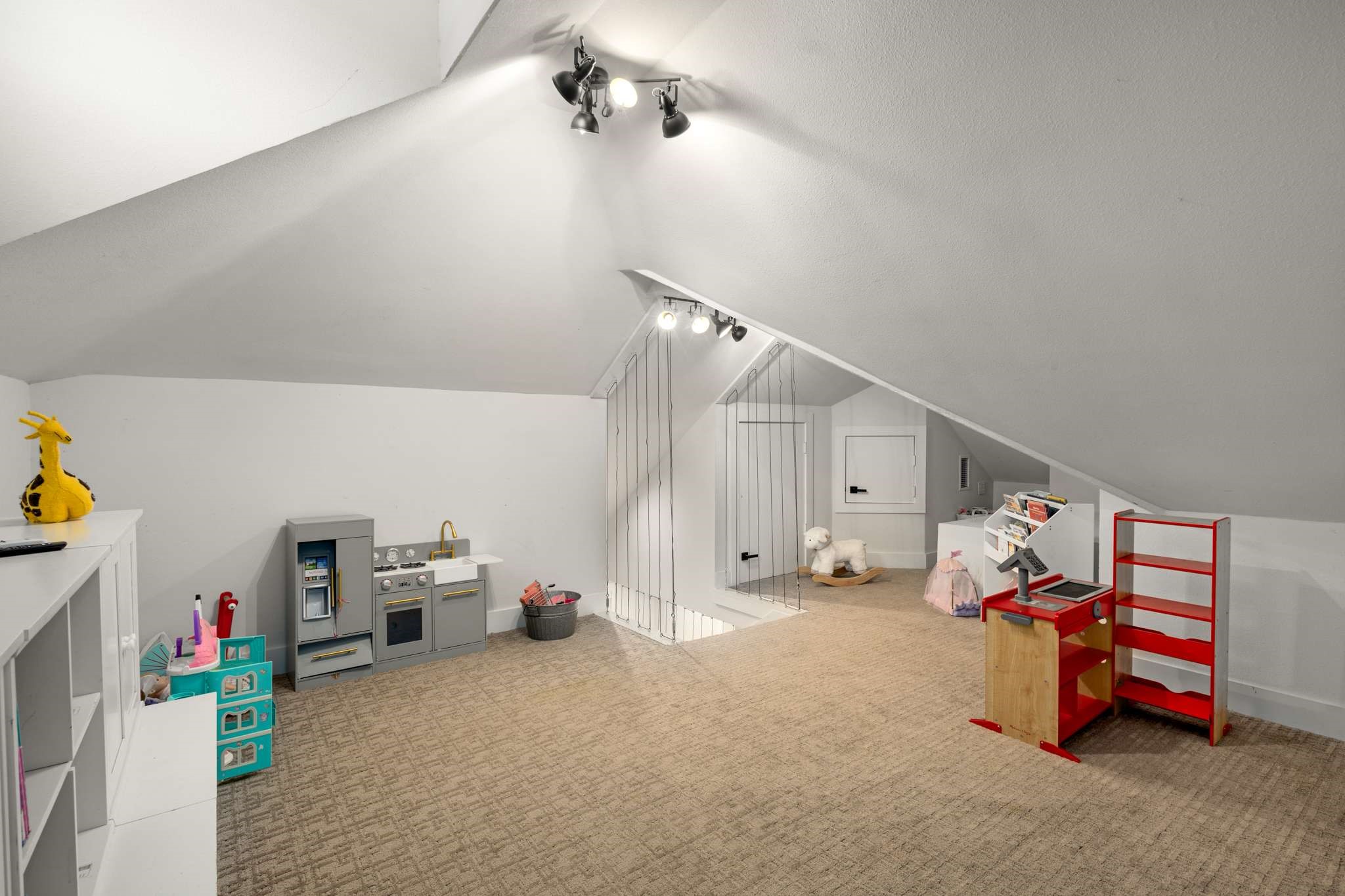 213 Forest Trail