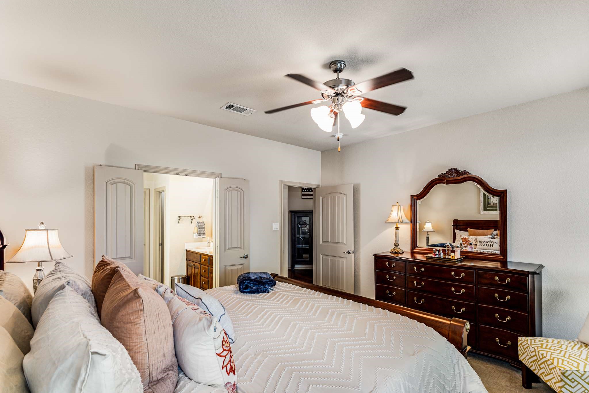 13140 Larks View Point