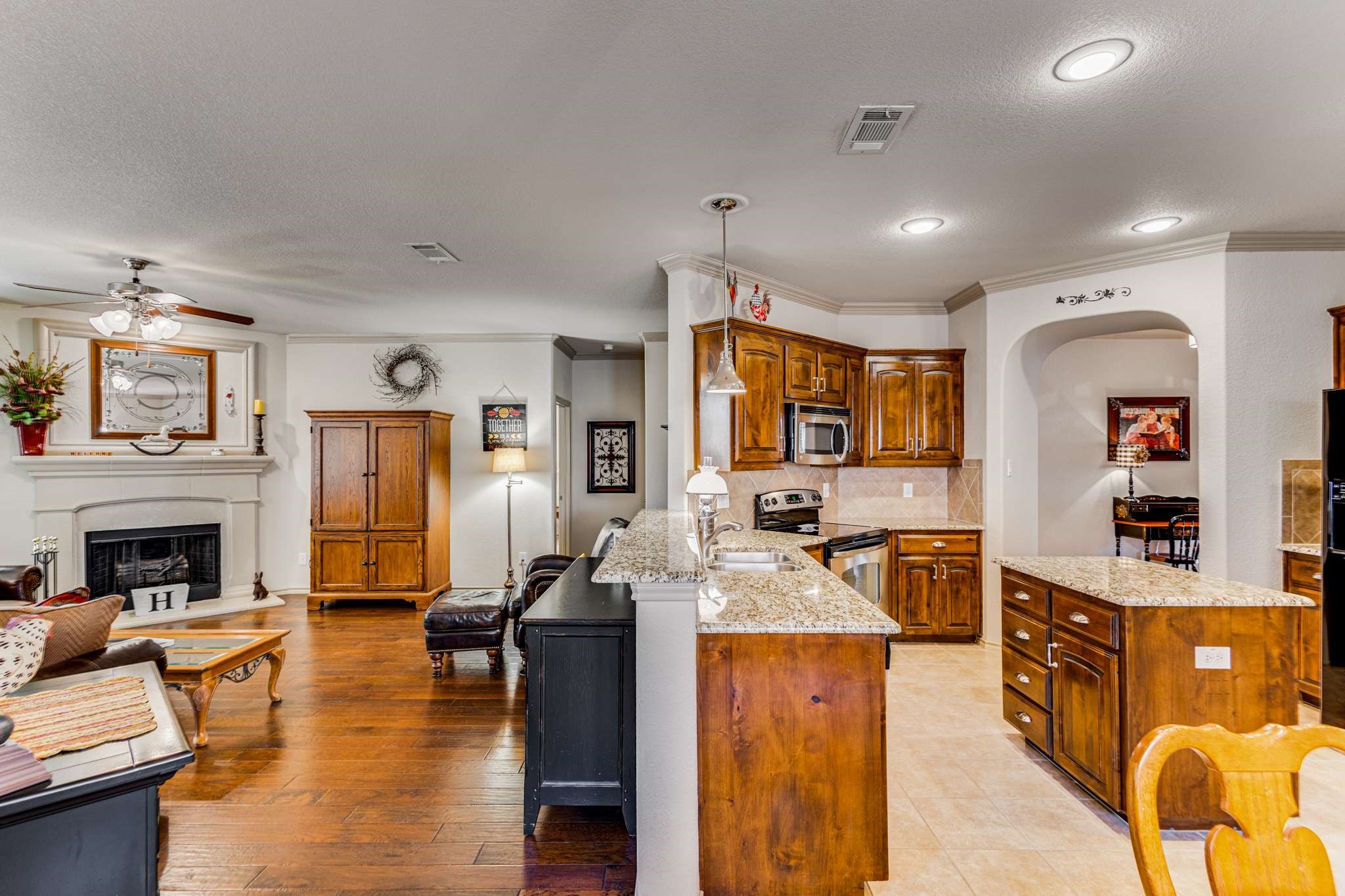 13140 Larks View Point