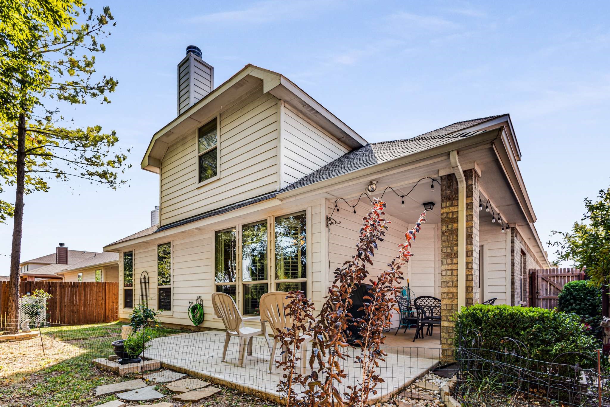 13140 Larks View Point