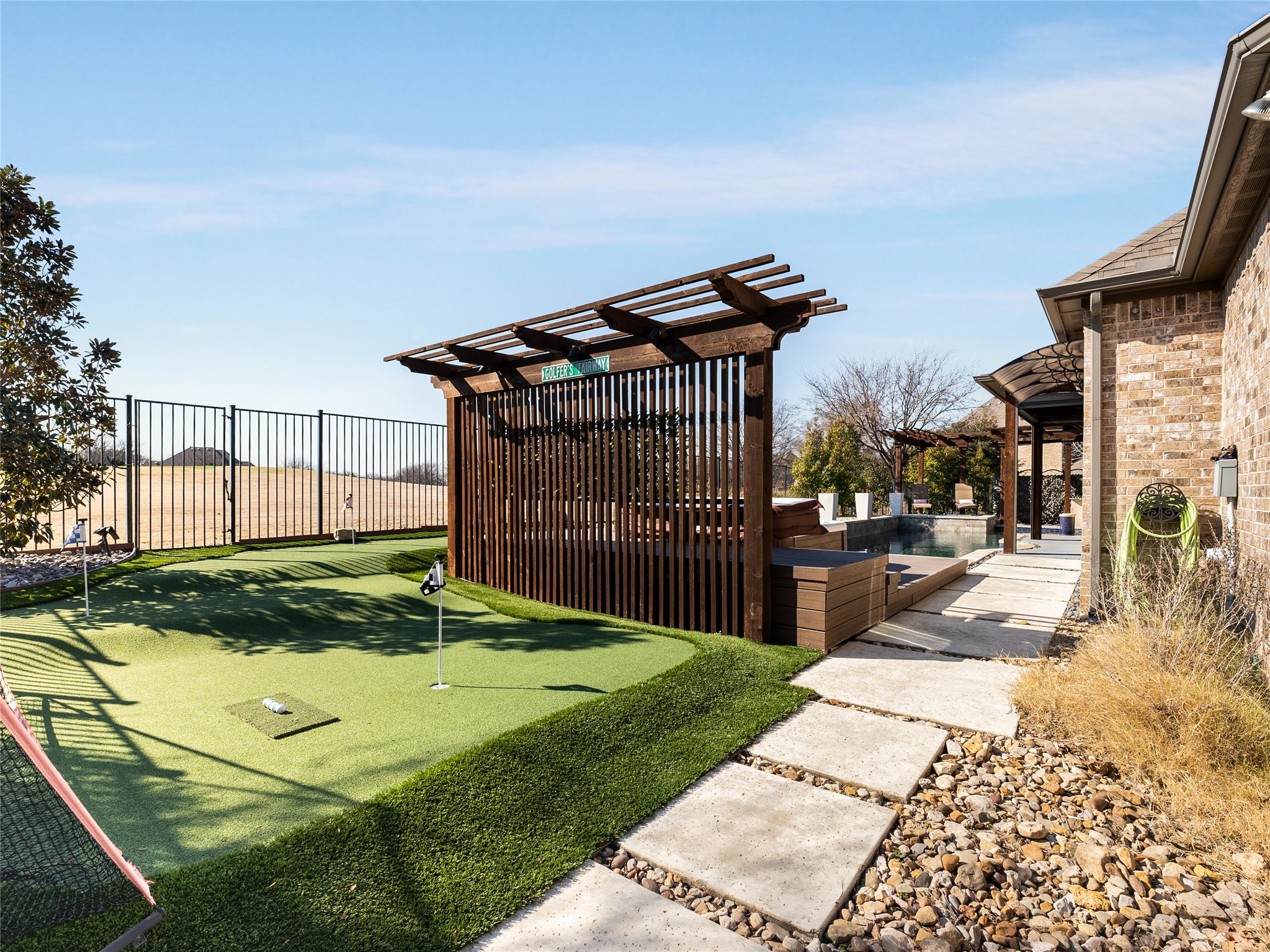 425 Ramsey Trail