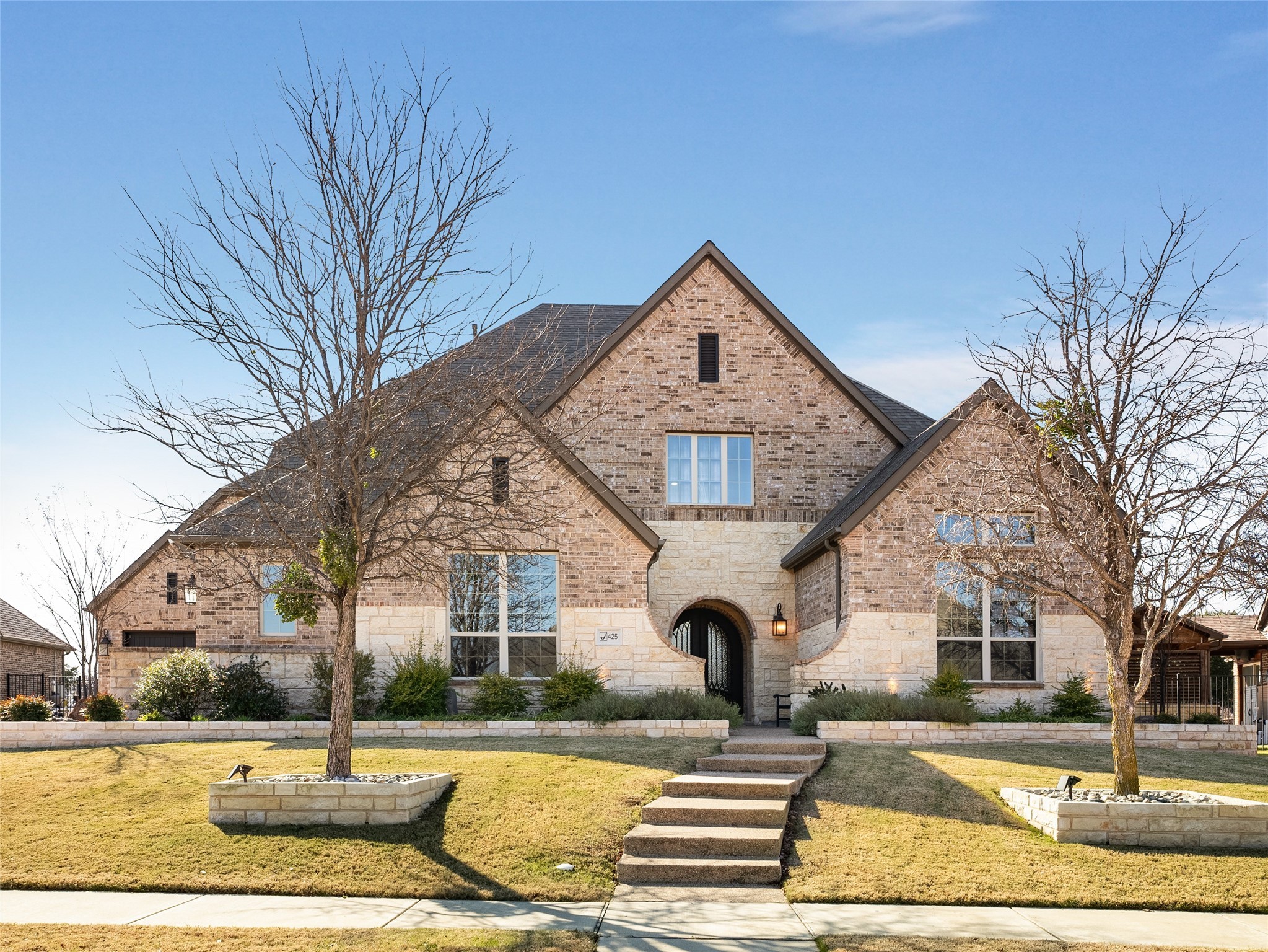 425 Ramsey Trail