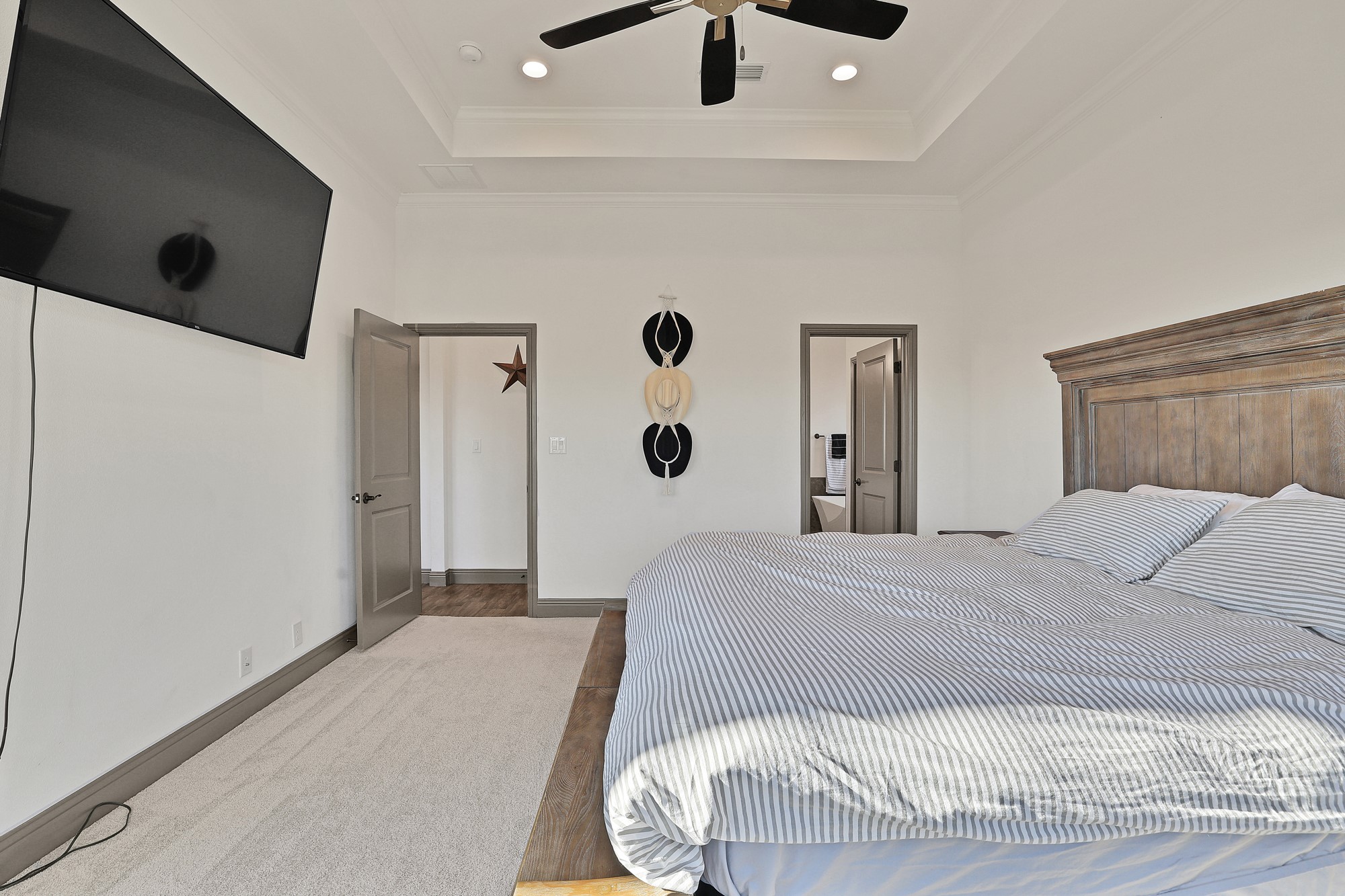 1031 Deer Island Court
