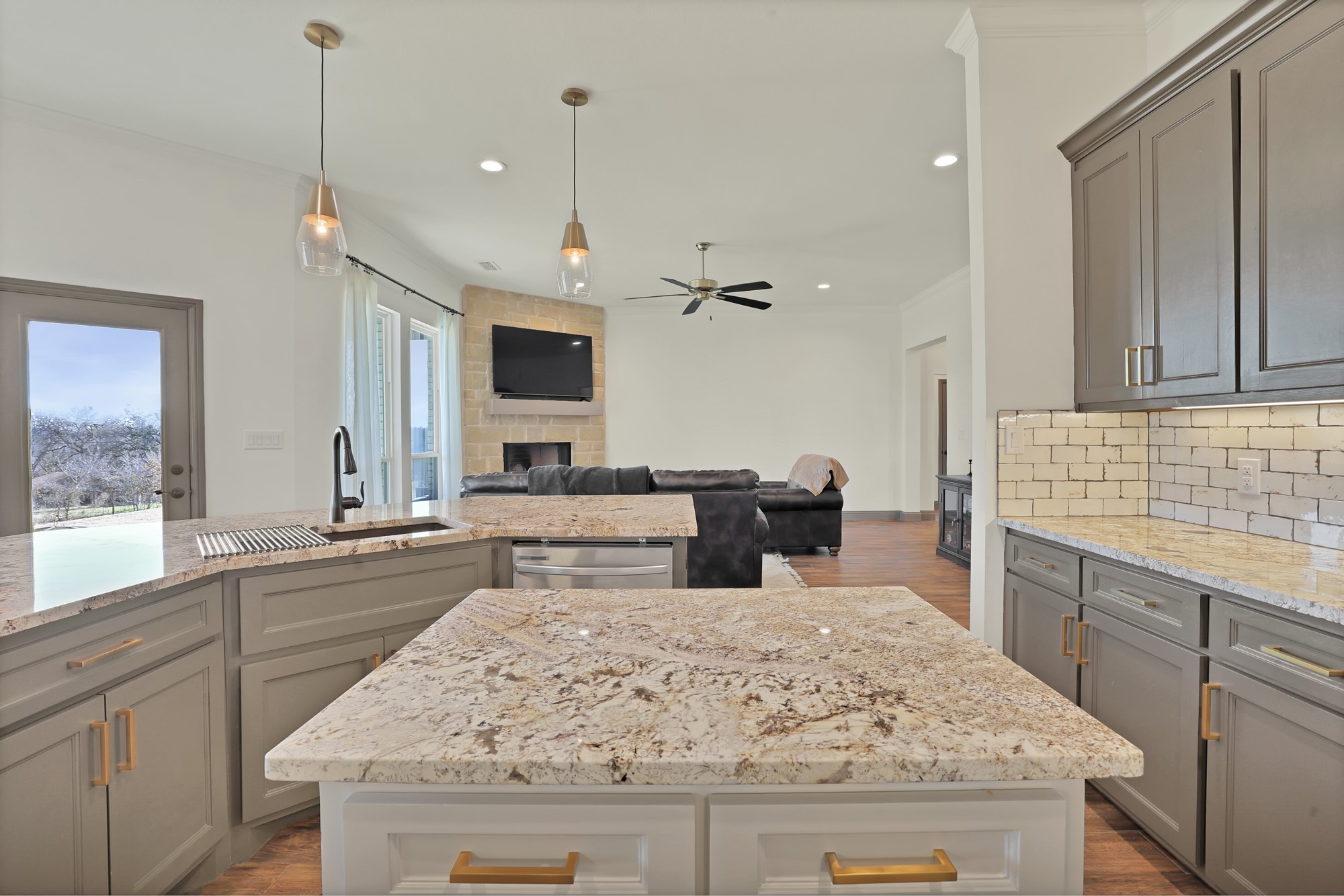 1031 Deer Island Court