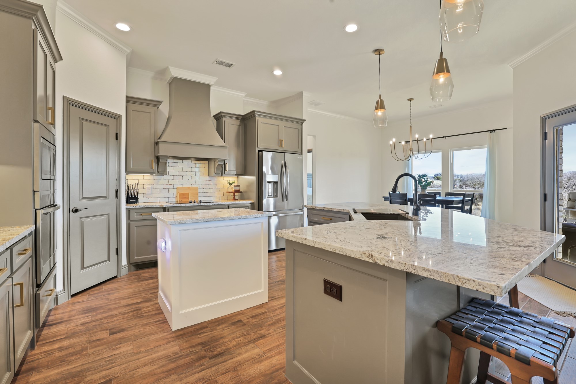 1031 Deer Island Court
