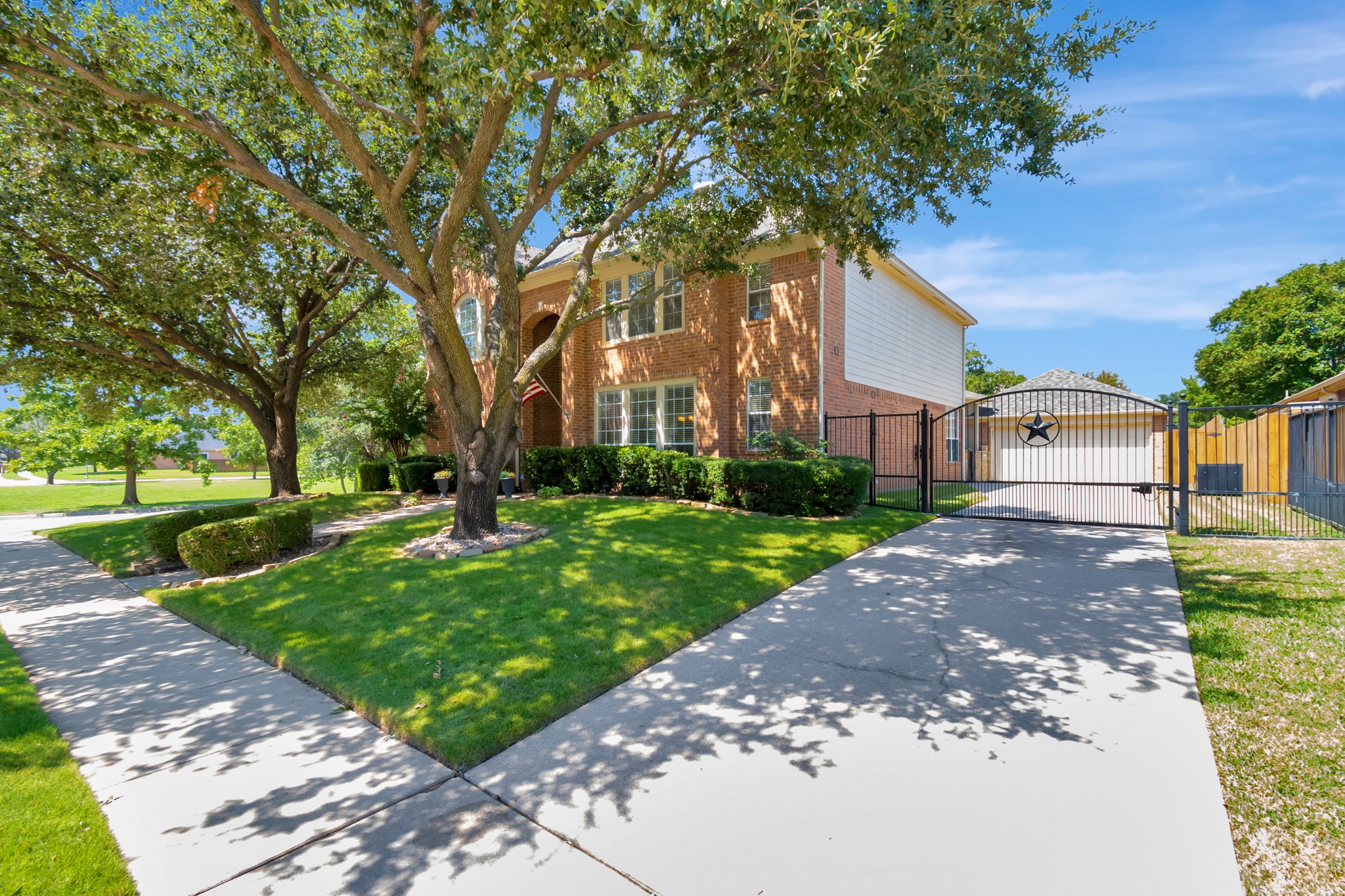701 Creek Crossing Trail