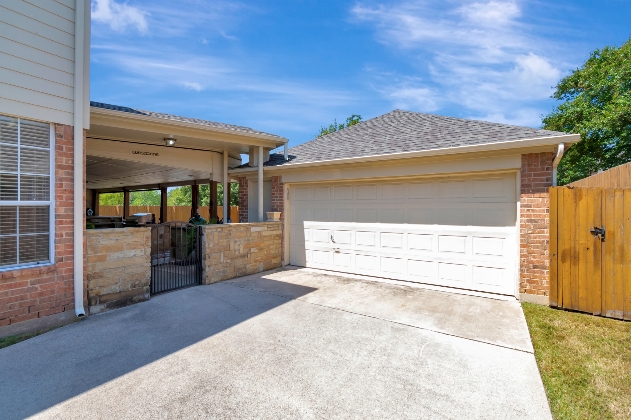 701 Creek Crossing Trail