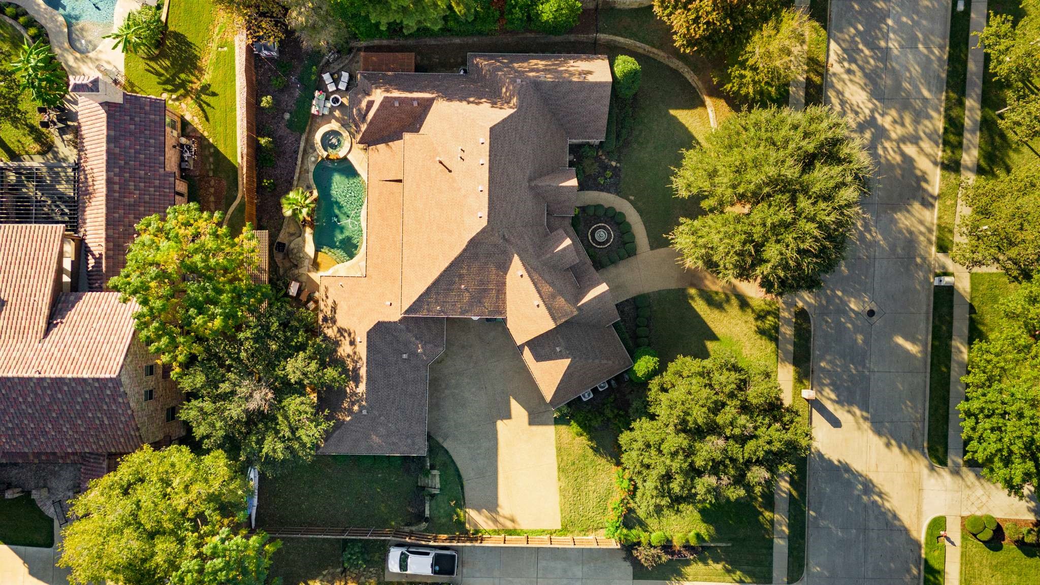 3205 Wild Oak Trail