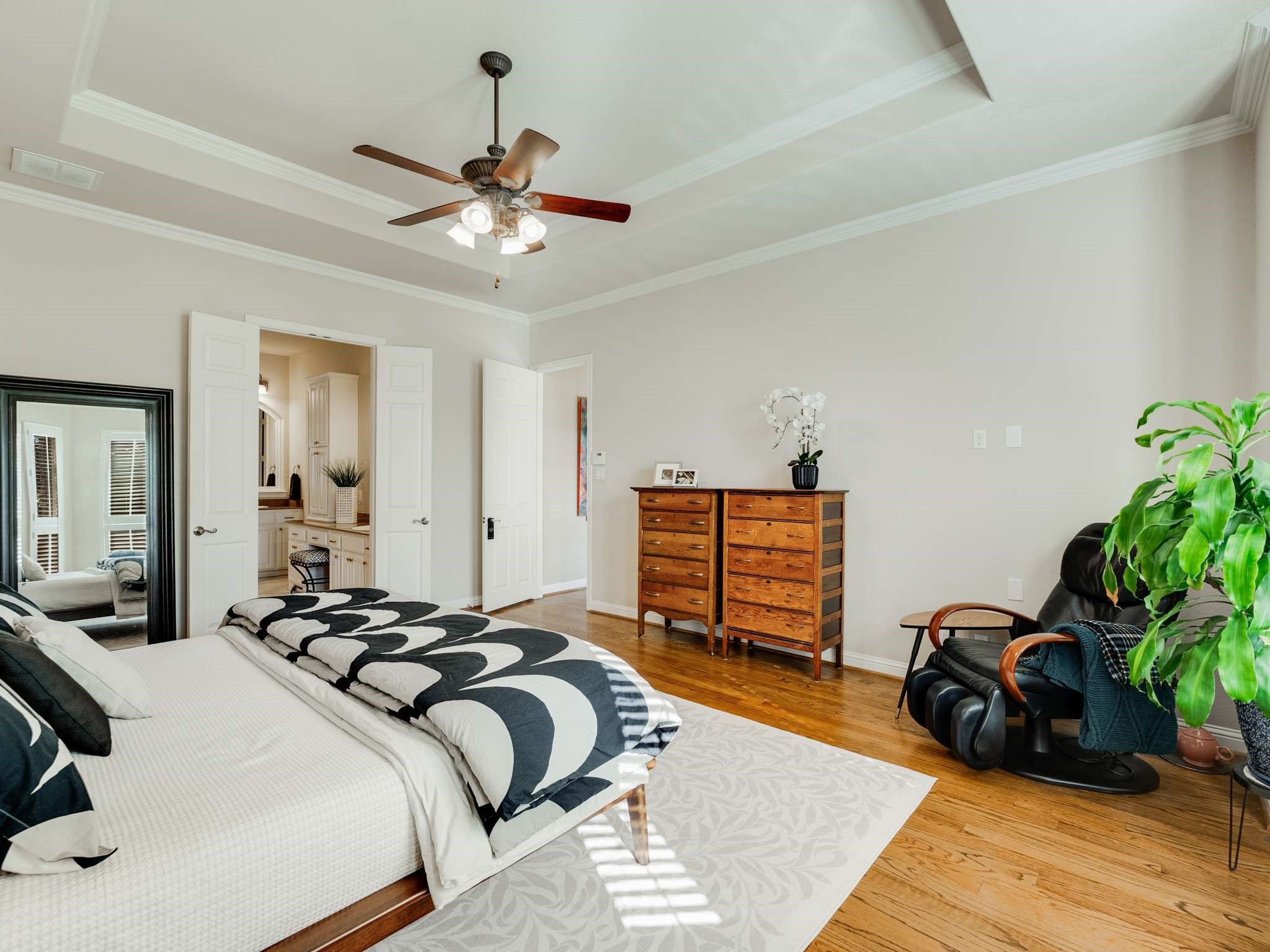 3205 Wild Oak Trail