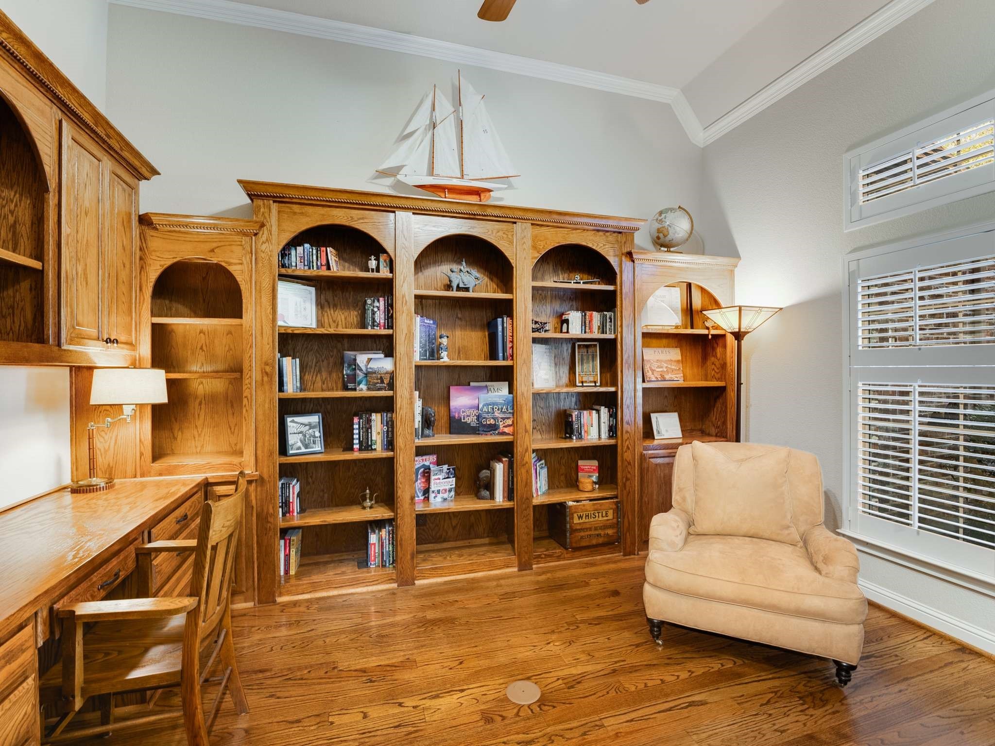 3205 Wild Oak Trail