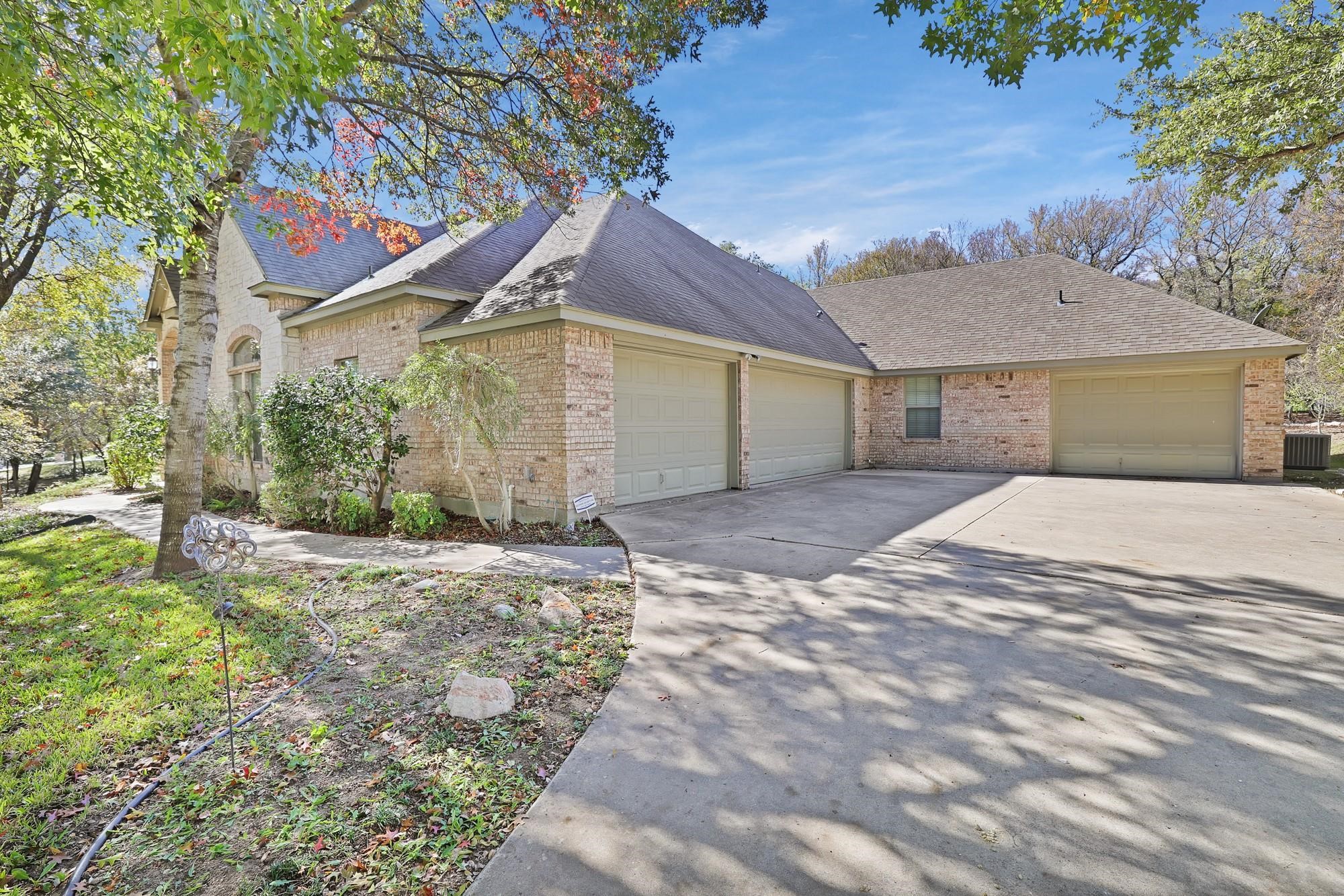 112 Copperwood Drive