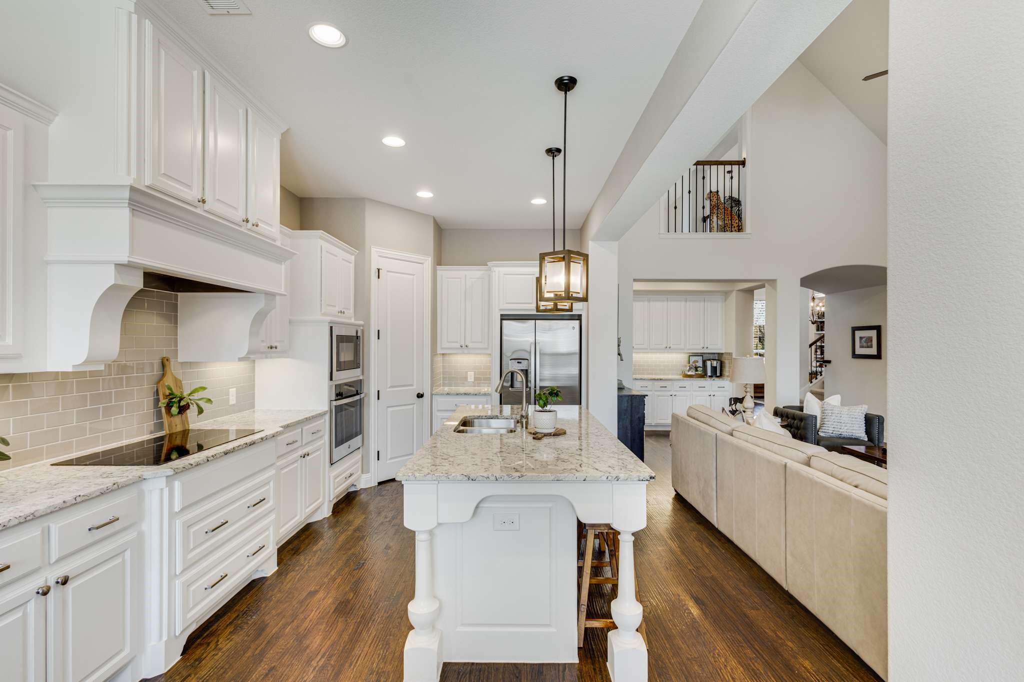 1012 Highpoint Way