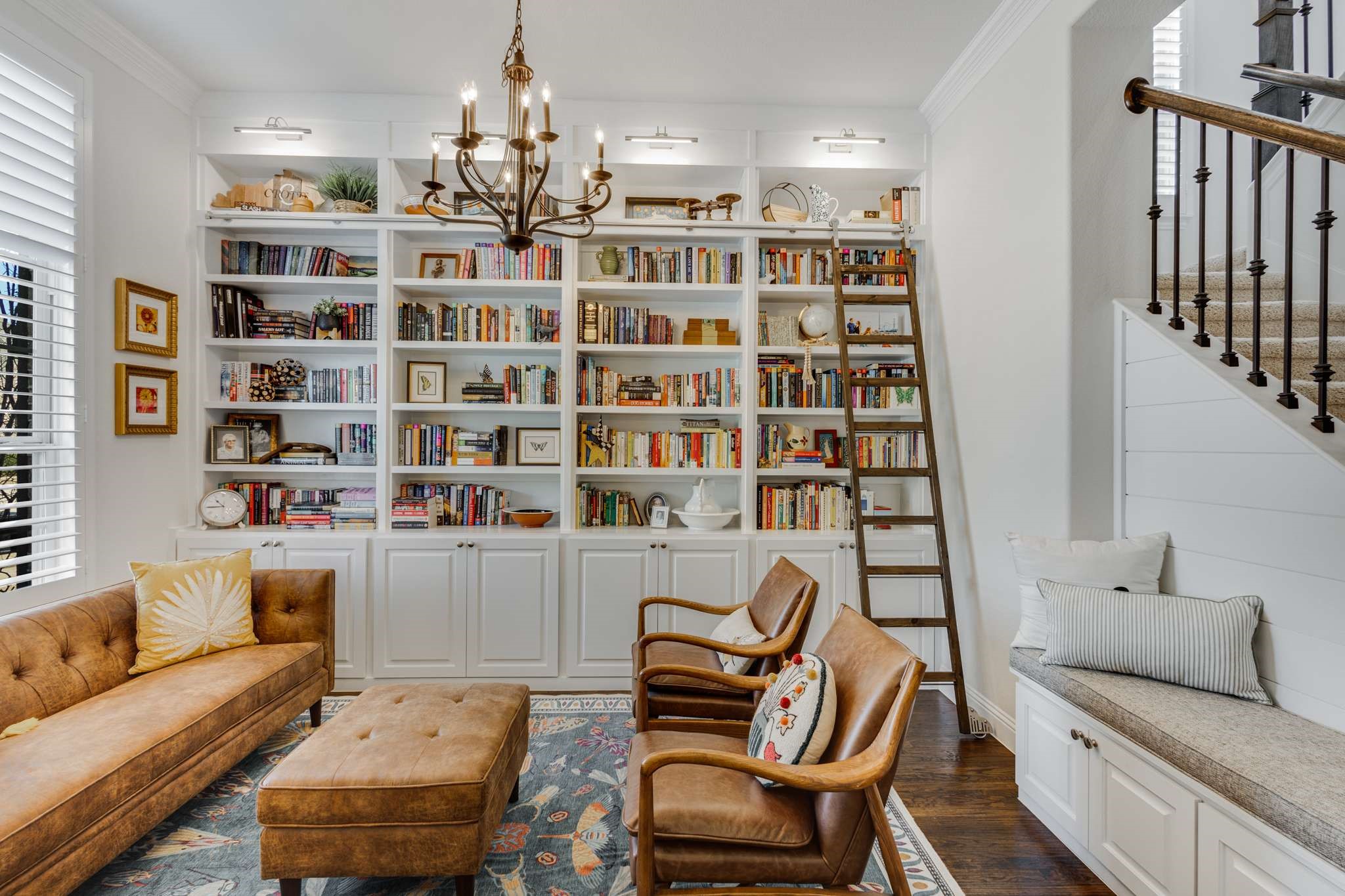 1012 Highpoint Way