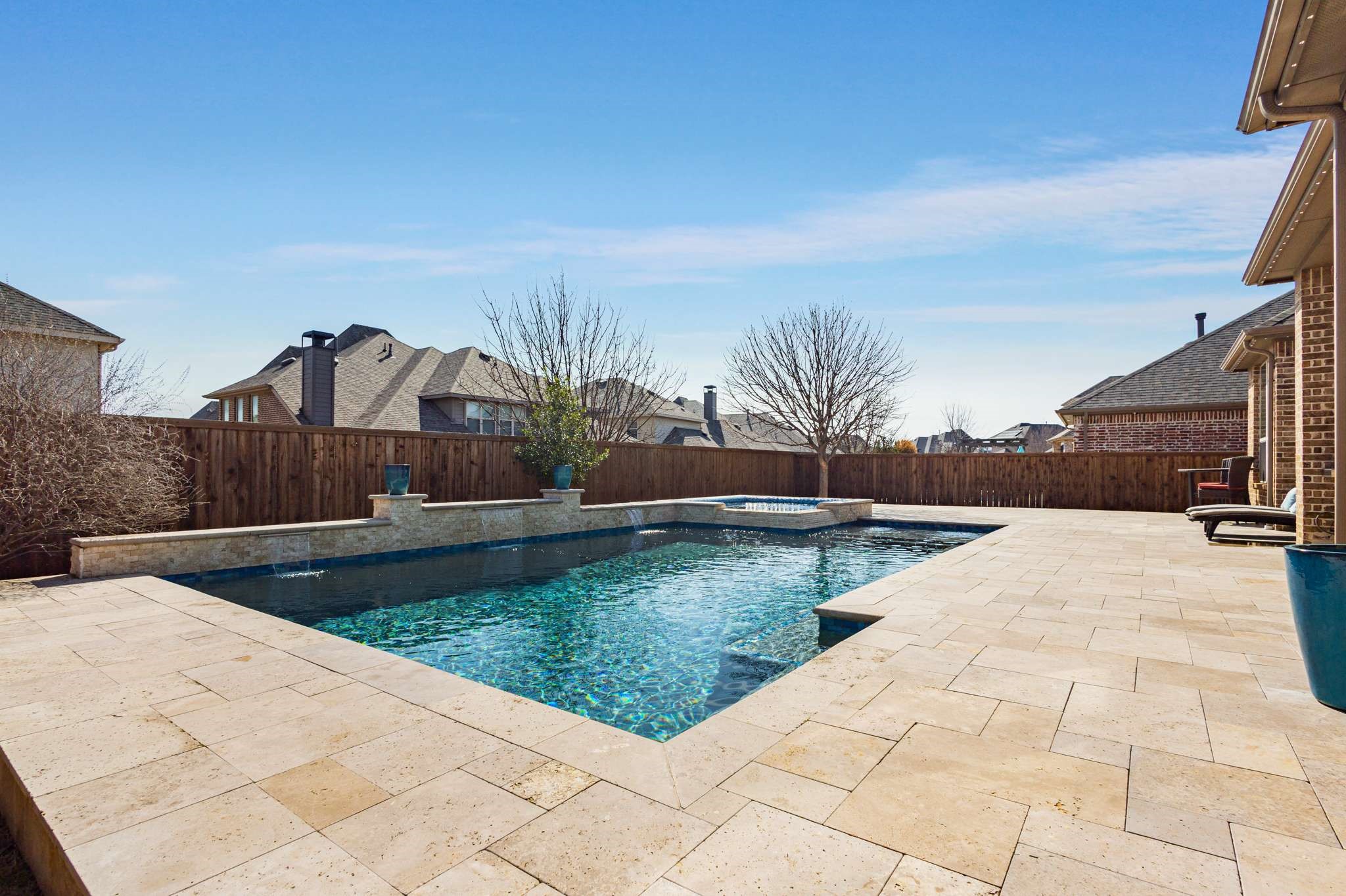 1012 Highpoint Way