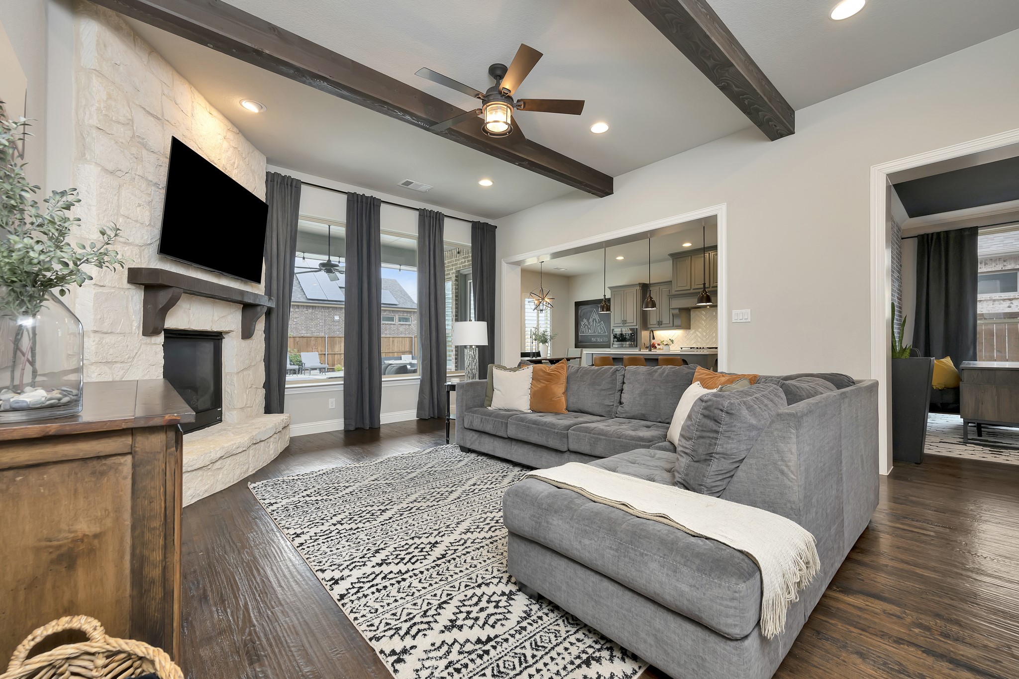 1204 Thornhill Court