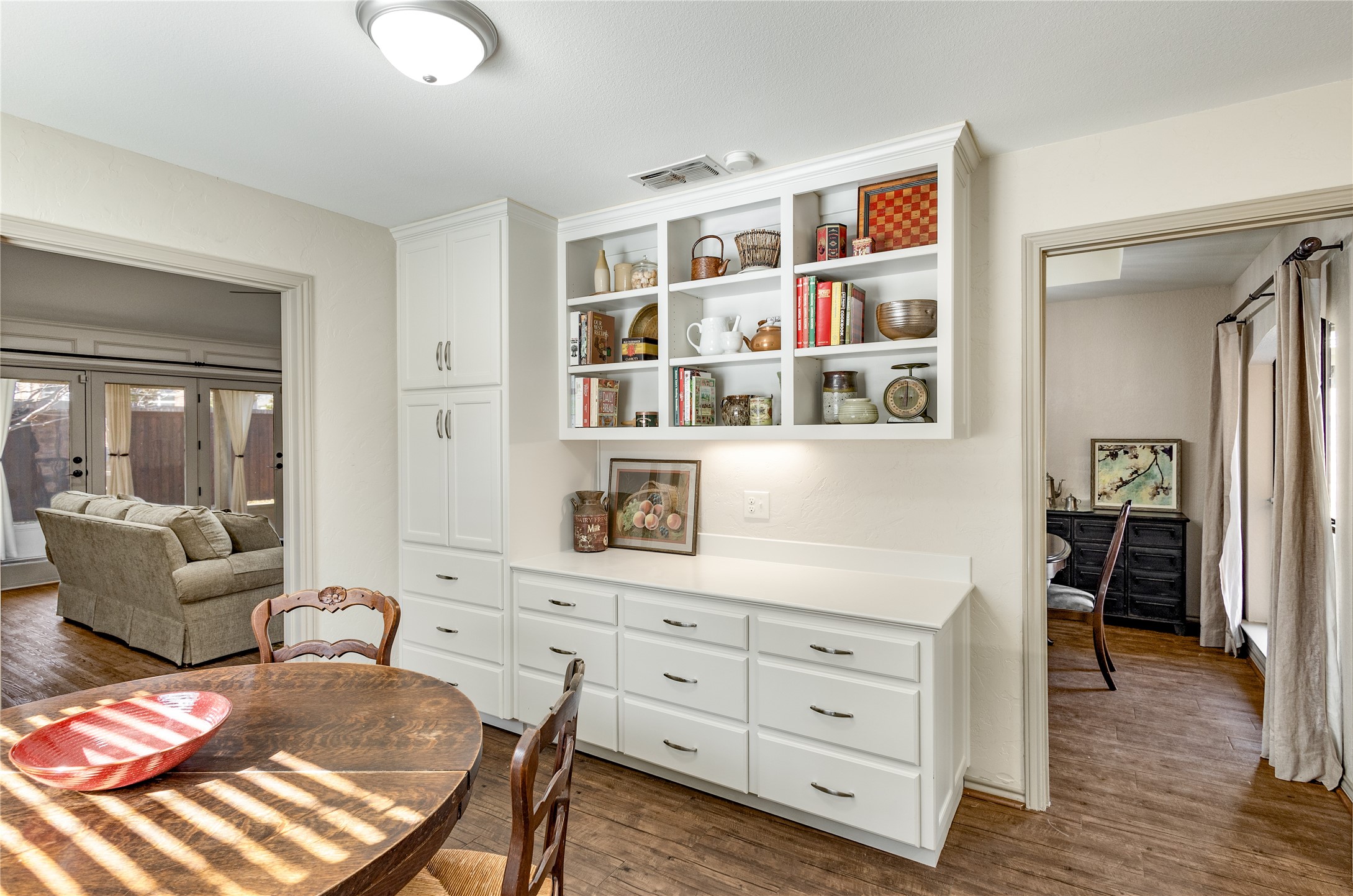 2309 Farrington Lane