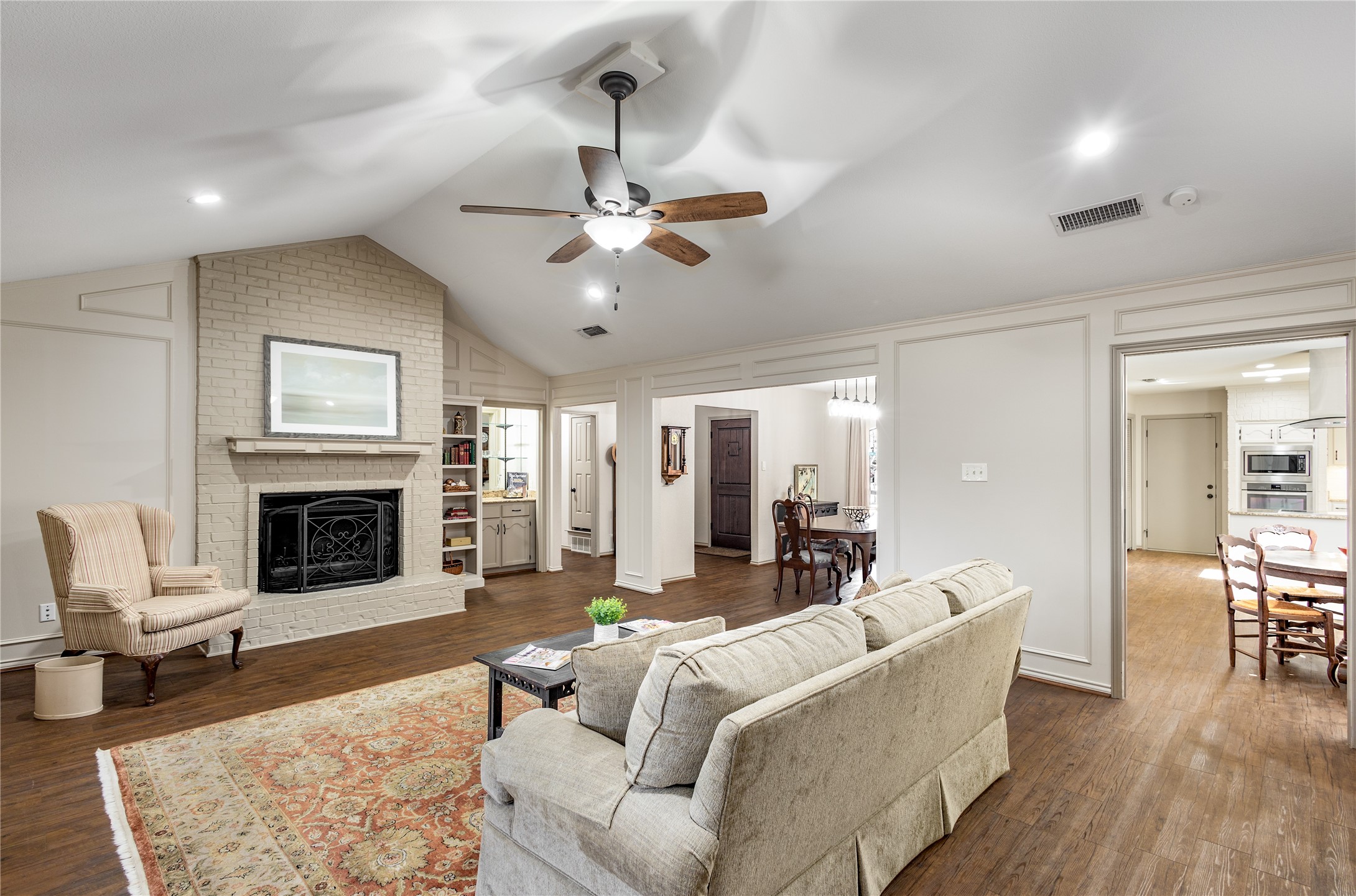 2309 Farrington Lane