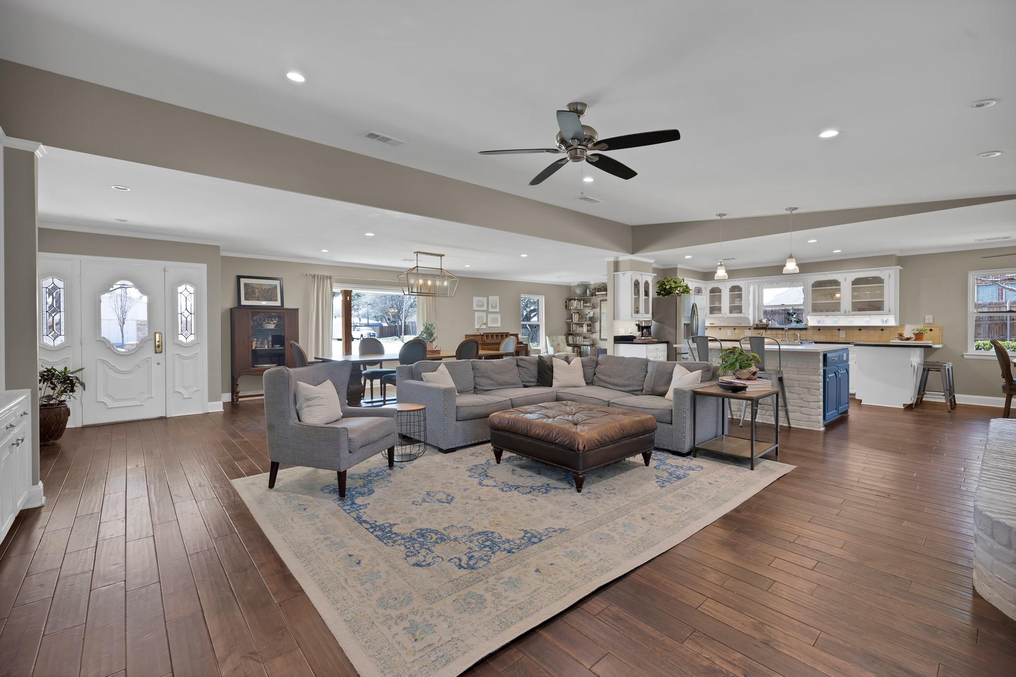 7301 Chapman Drive