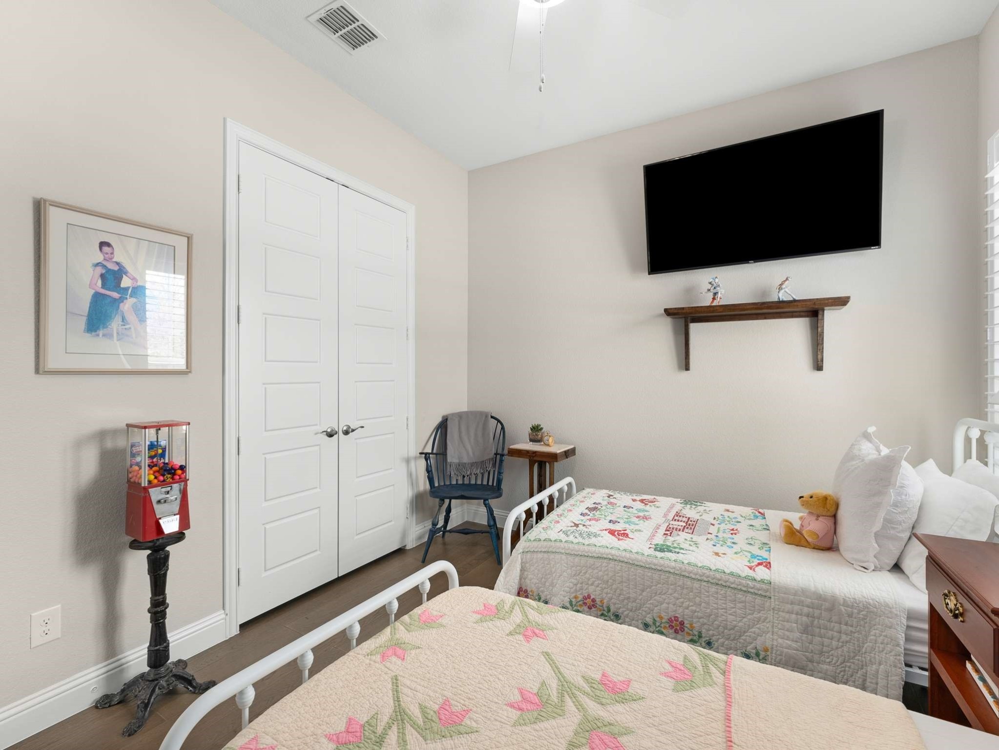 1052 Cabinside Drive