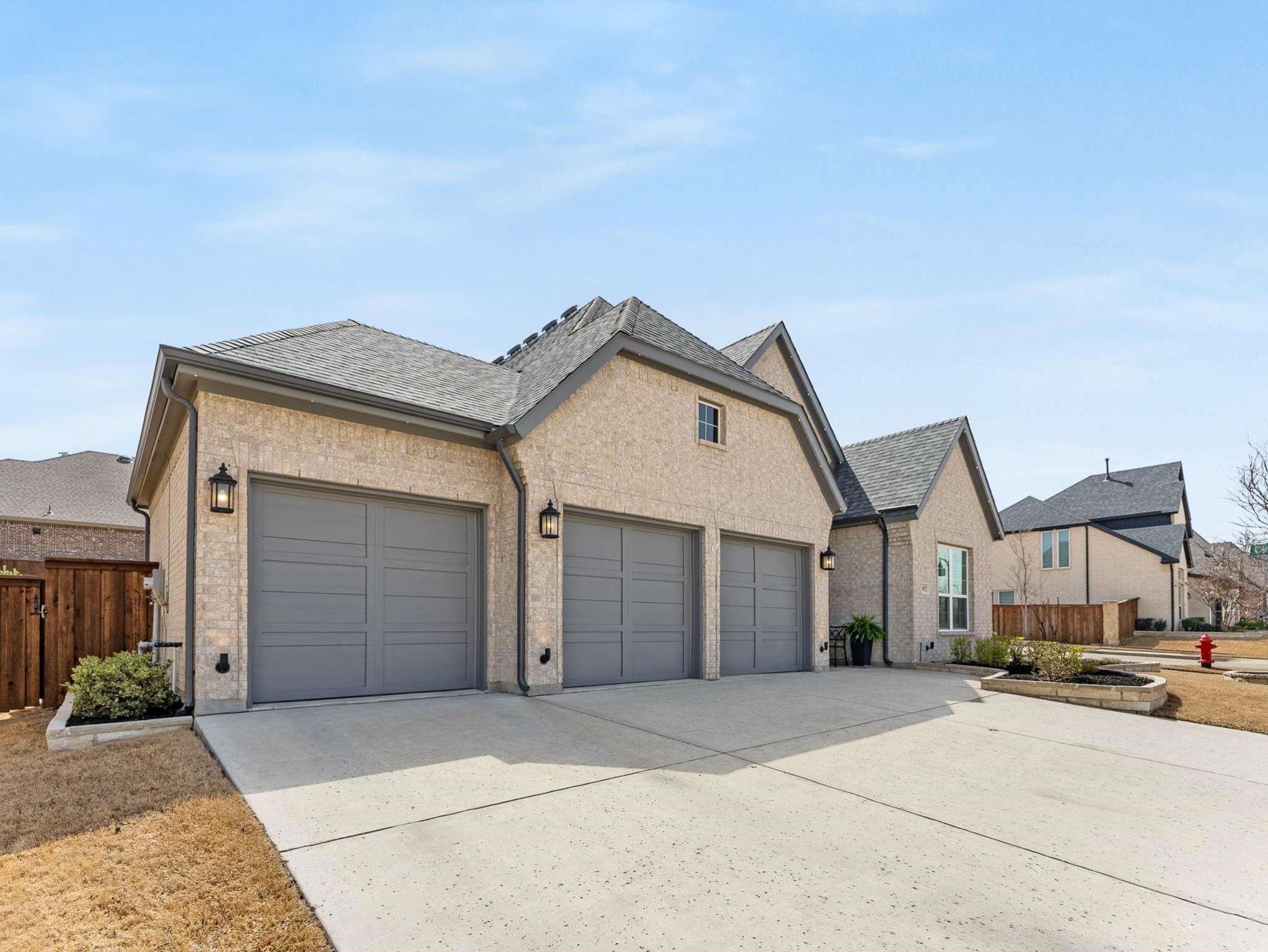 1052 Cabinside Drive