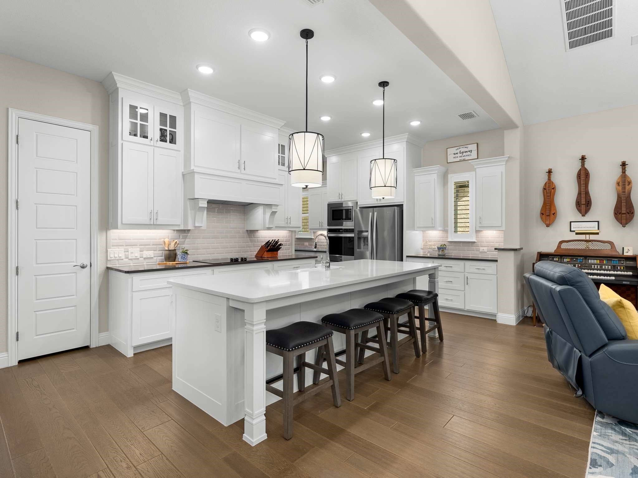 1052 Cabinside Drive