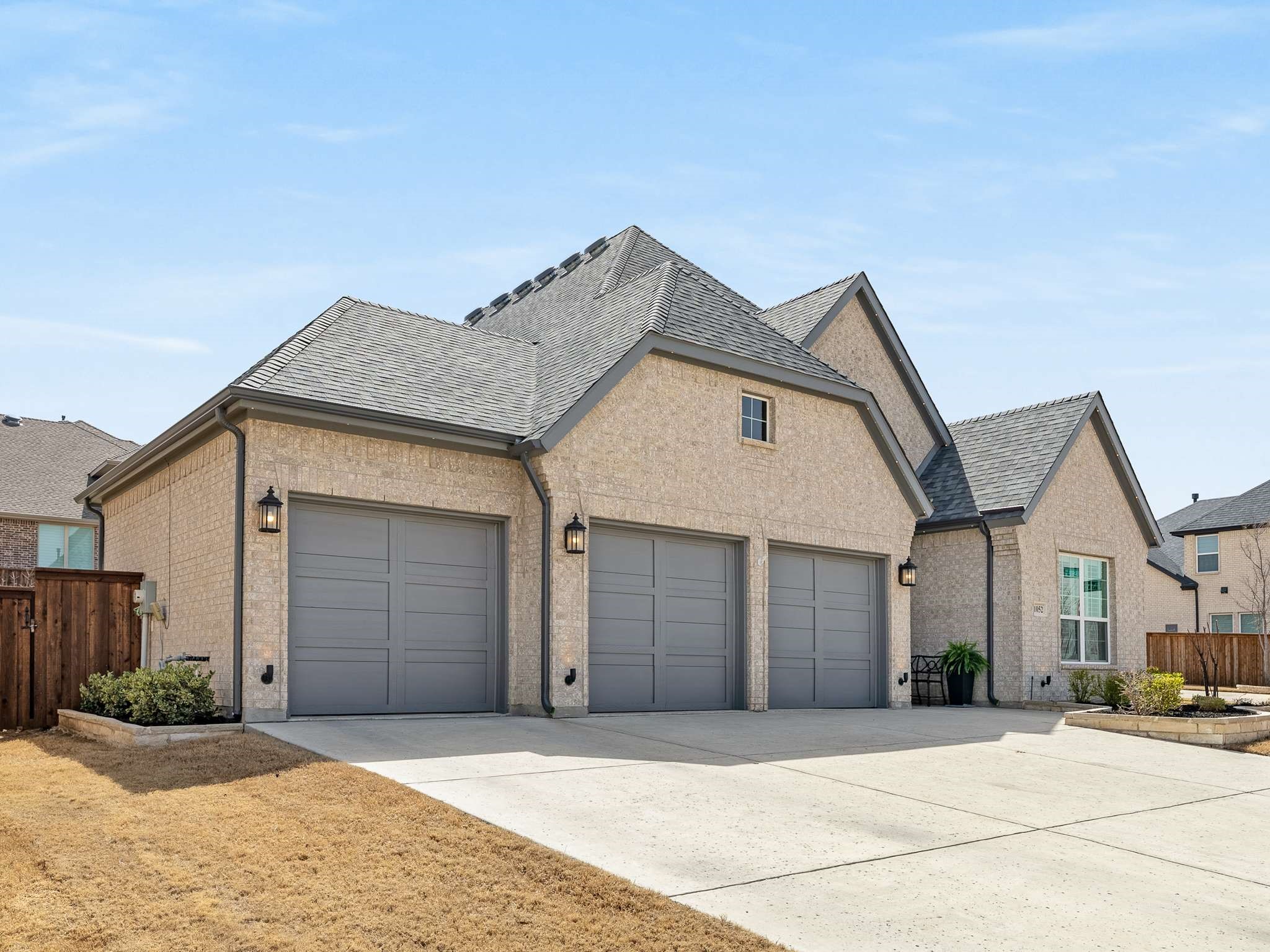 1052 Cabinside Drive