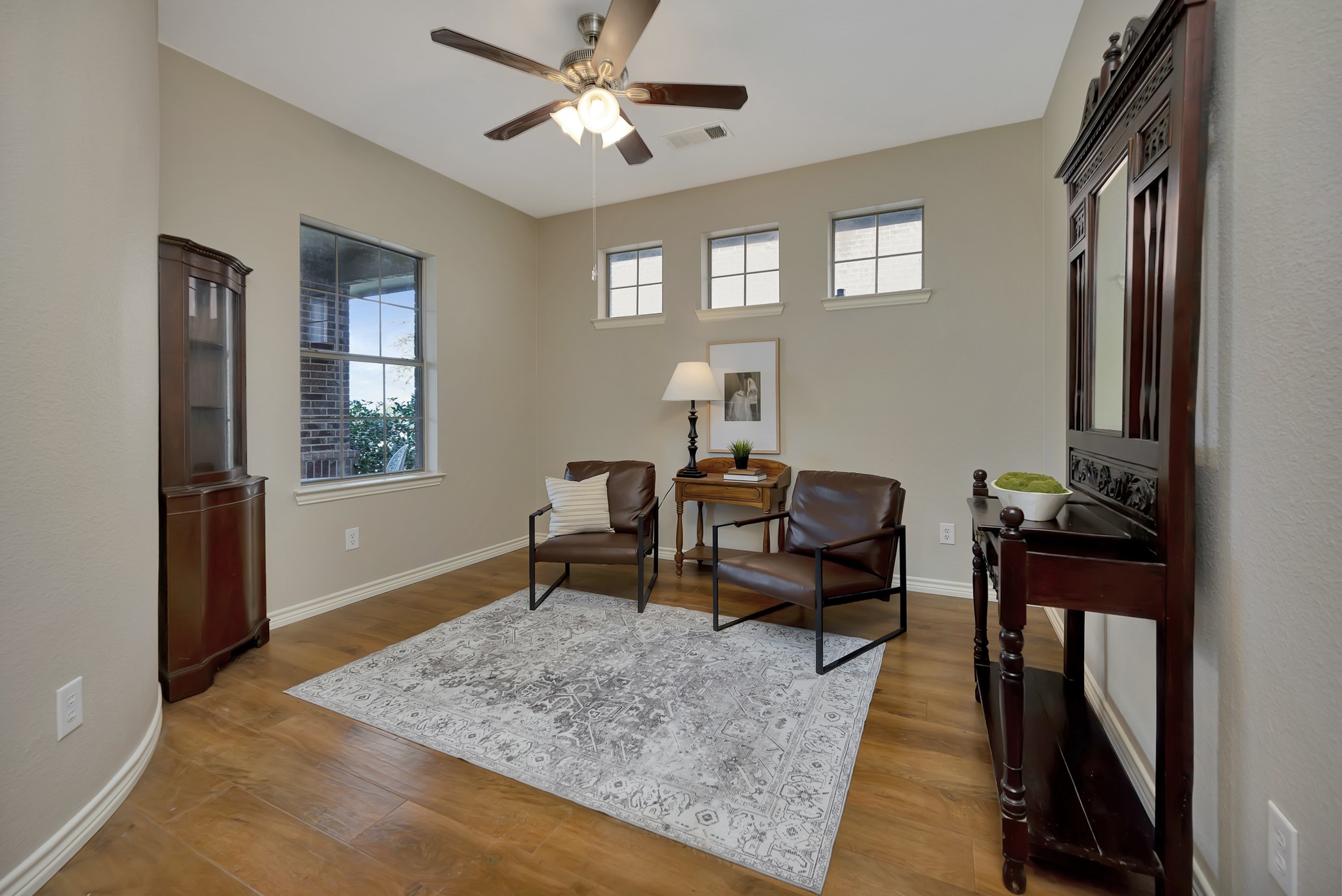 3236 Outlook Court