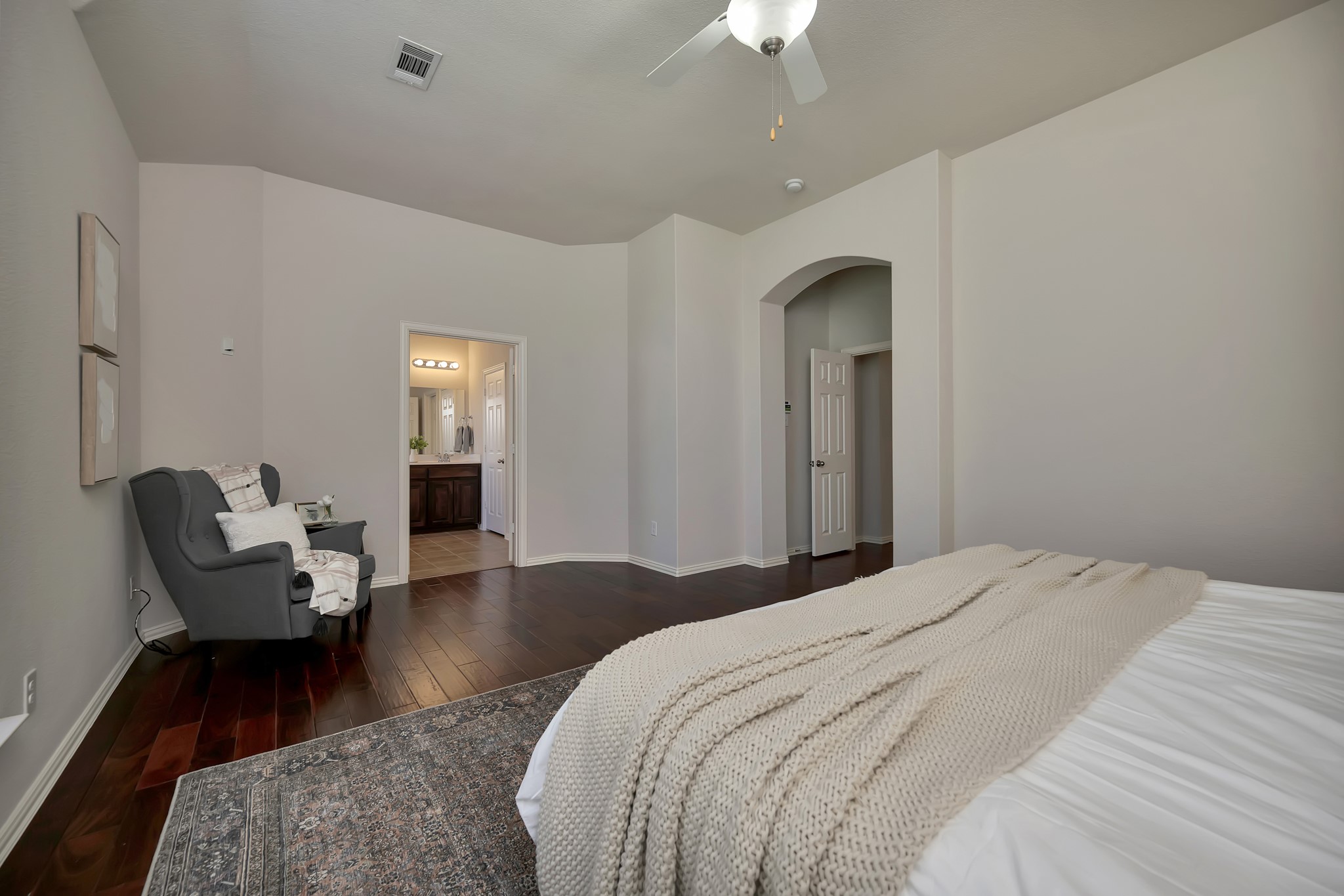 3545 Caspian Cove