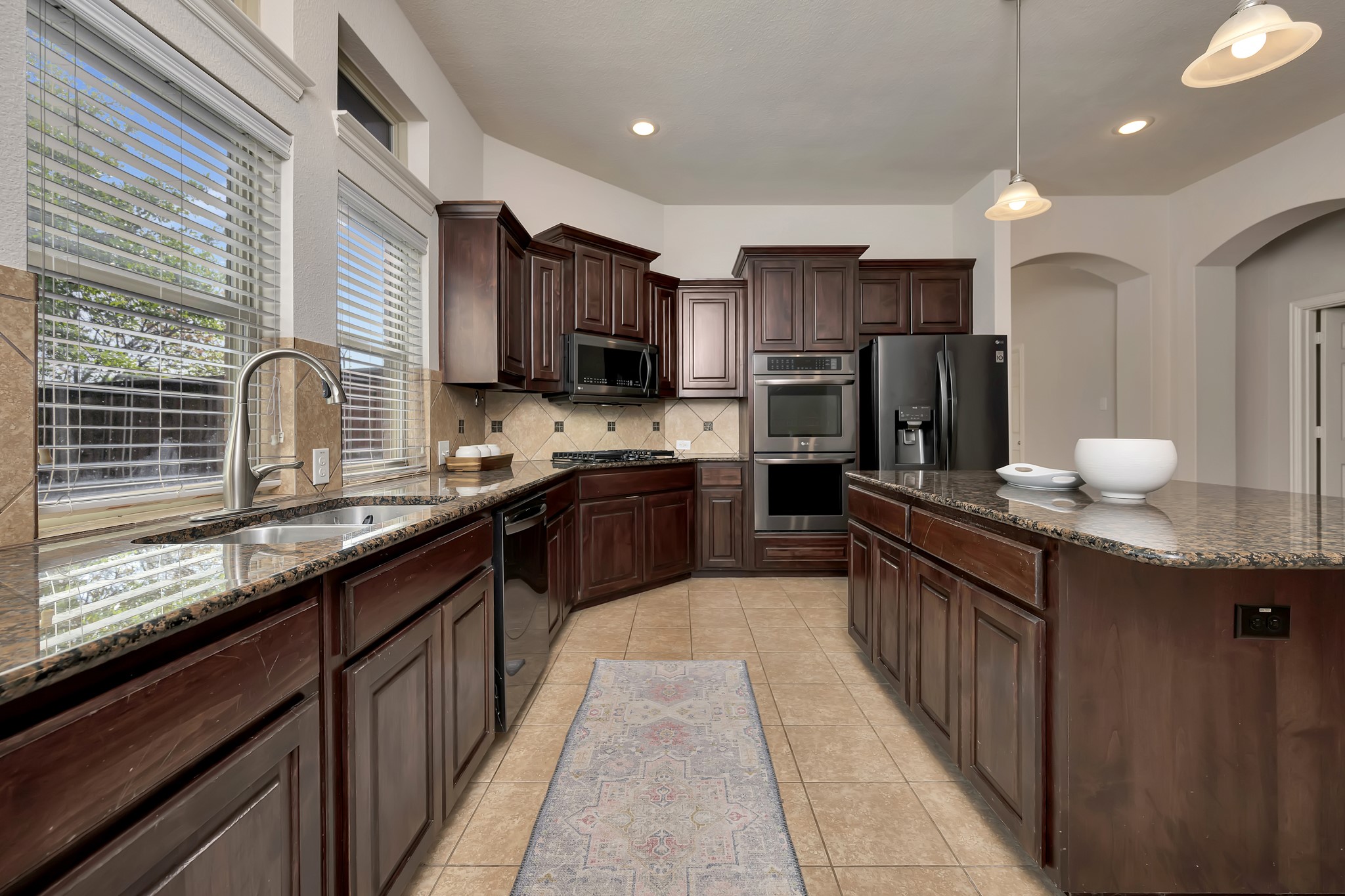 3545 Caspian Cove