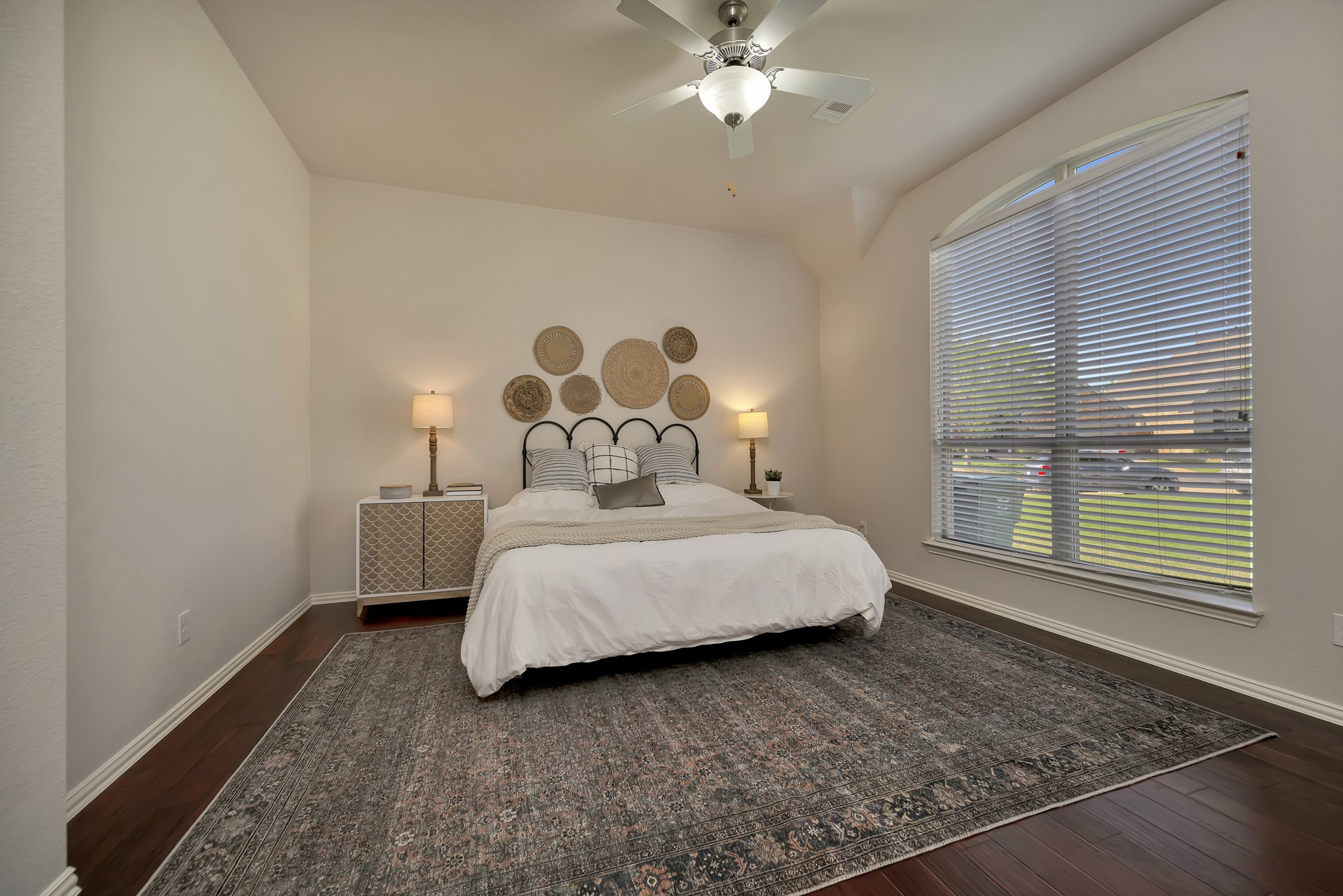 3545 Caspian Cove