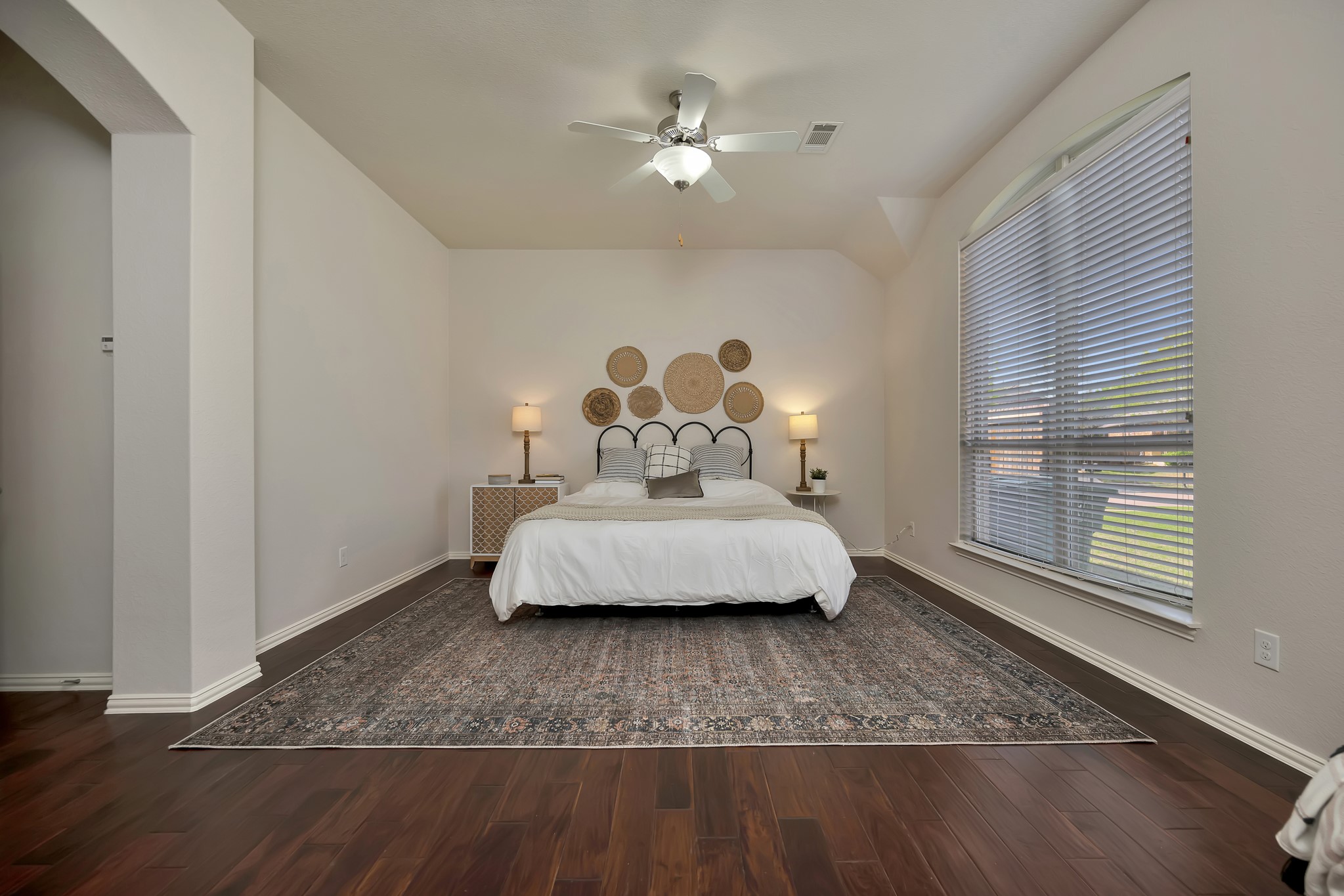 3545 Caspian Cove