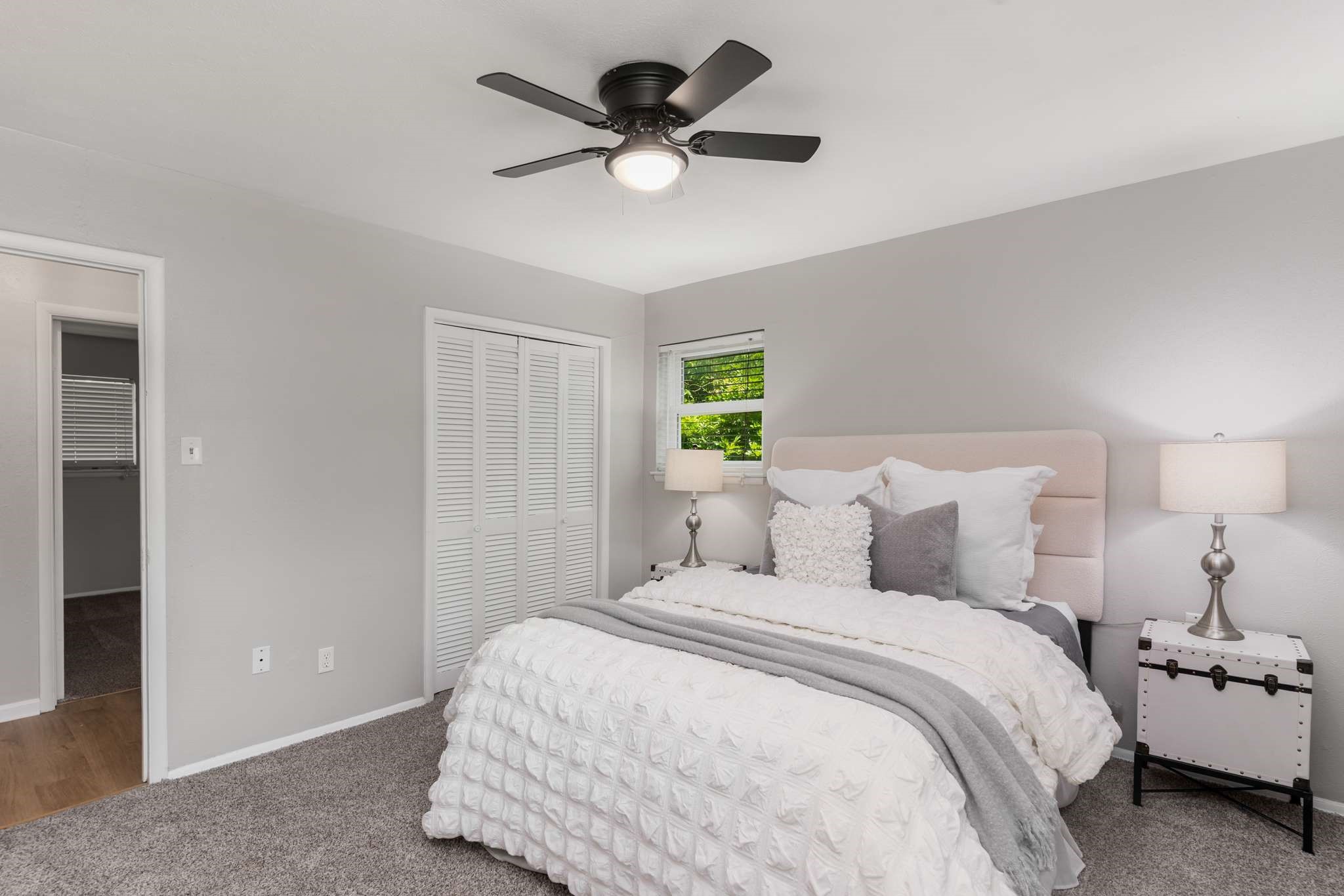5929 Bowling Drive