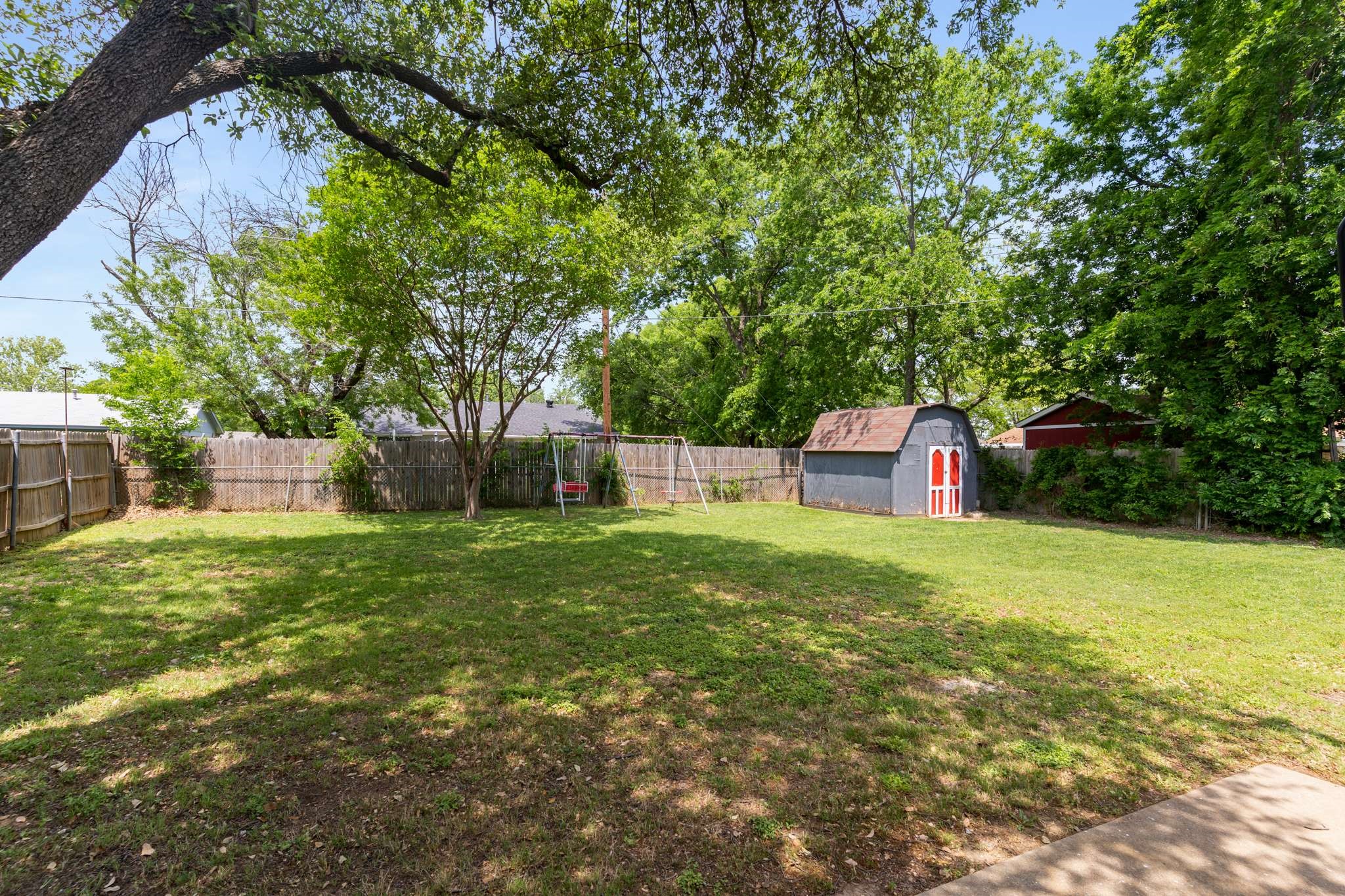 5929 Bowling Drive