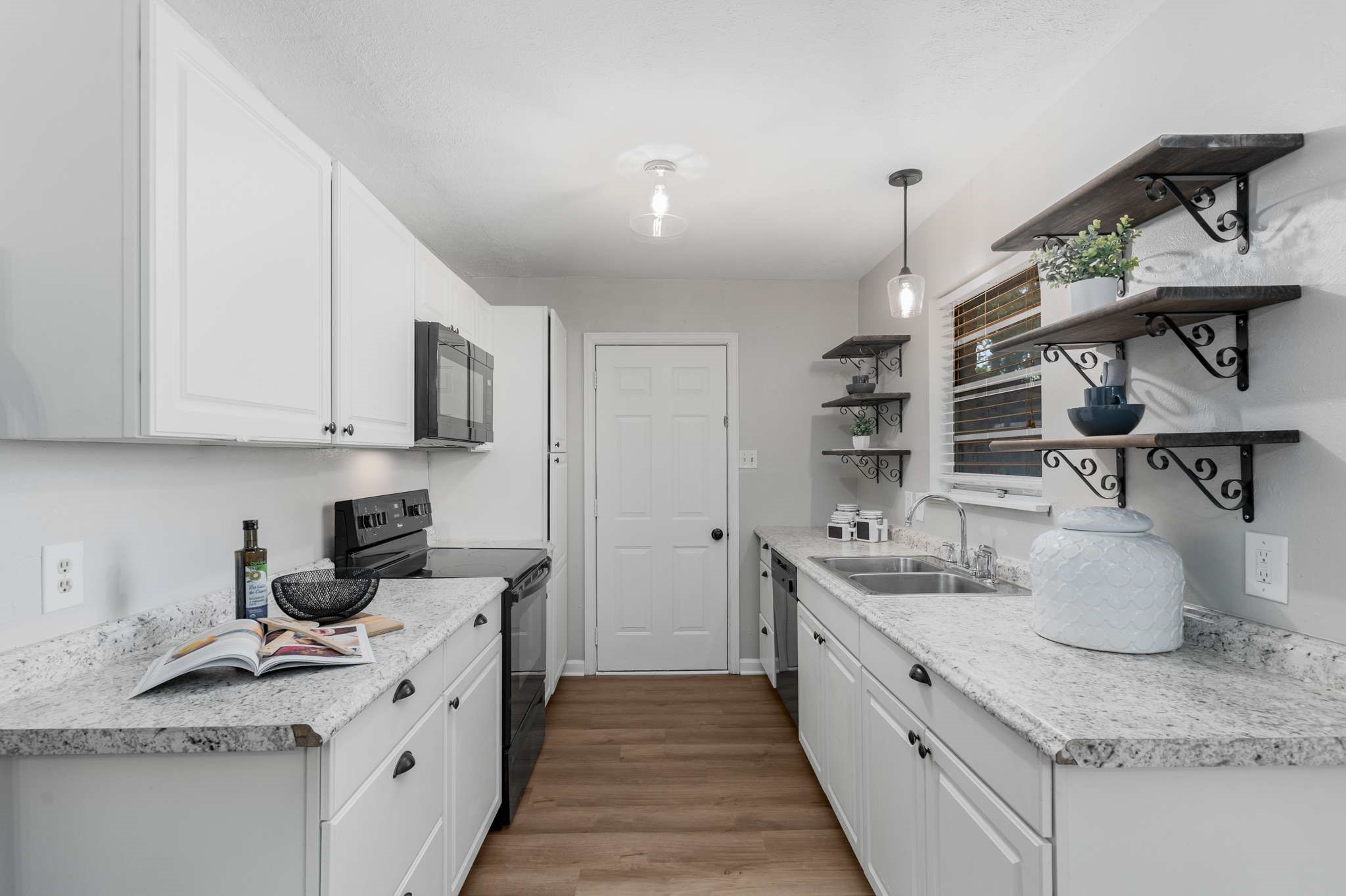 5929 Bowling Drive