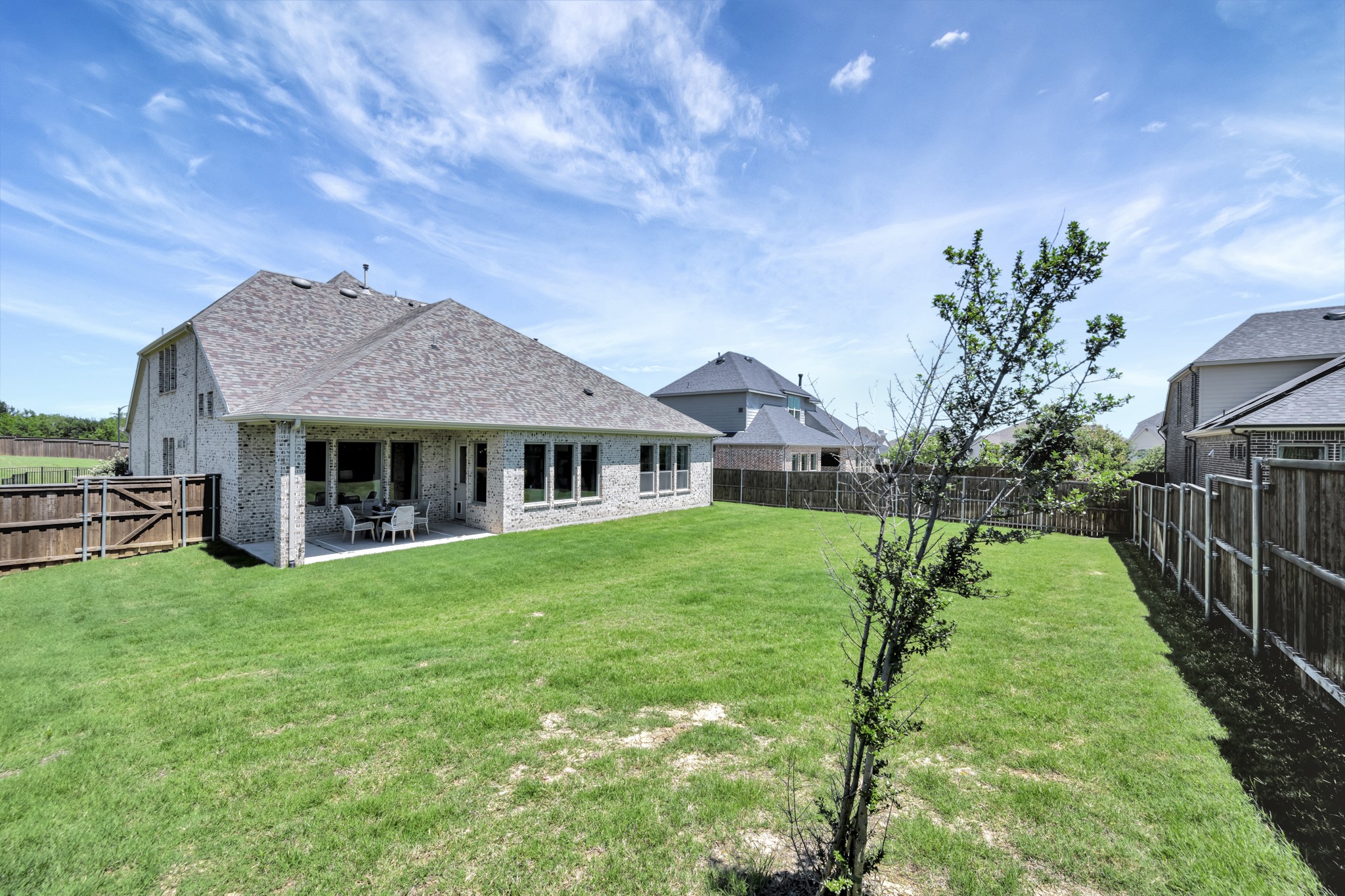 1208 Thornhill Court