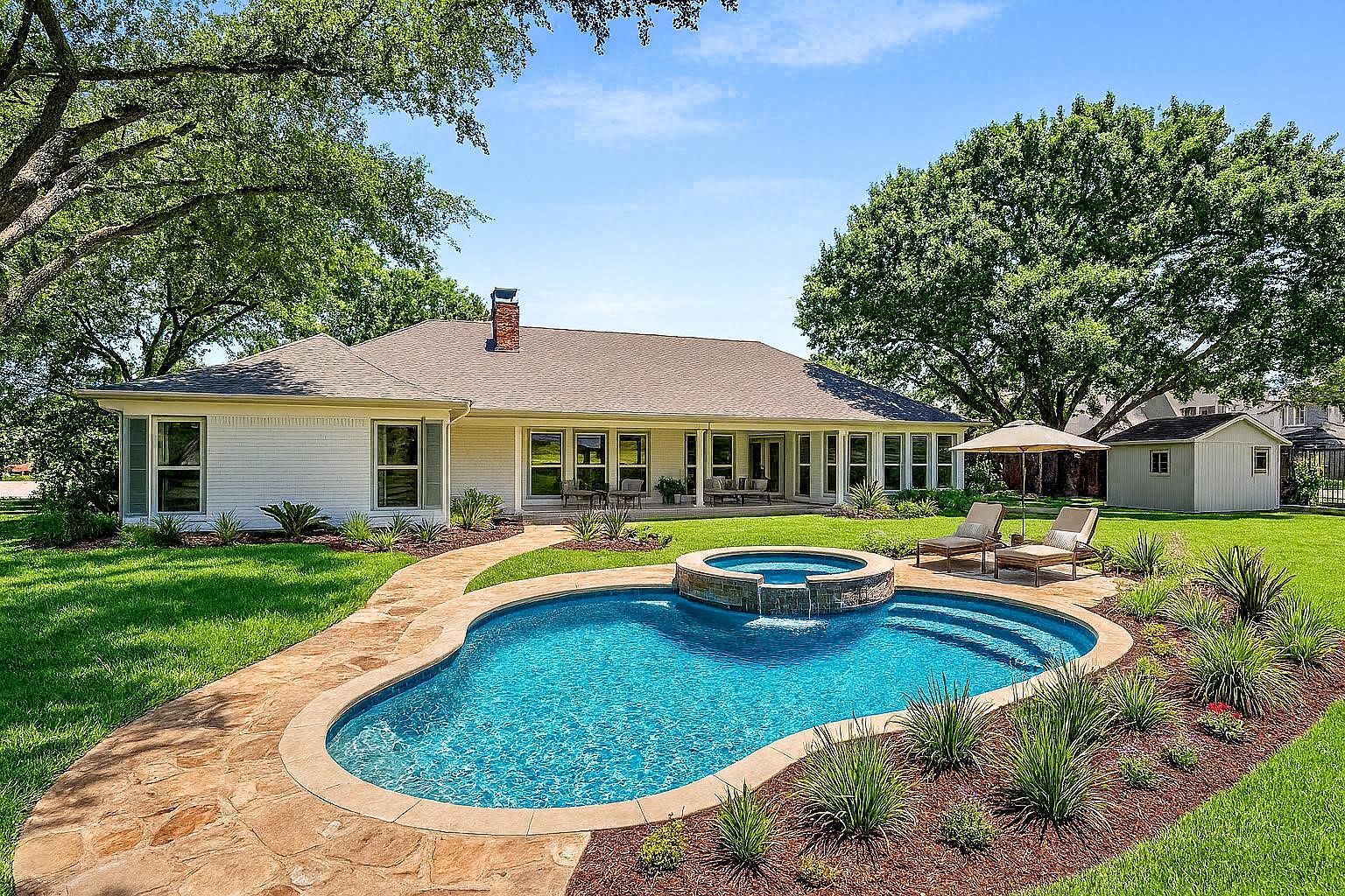 102 Fresh Meadow Drive