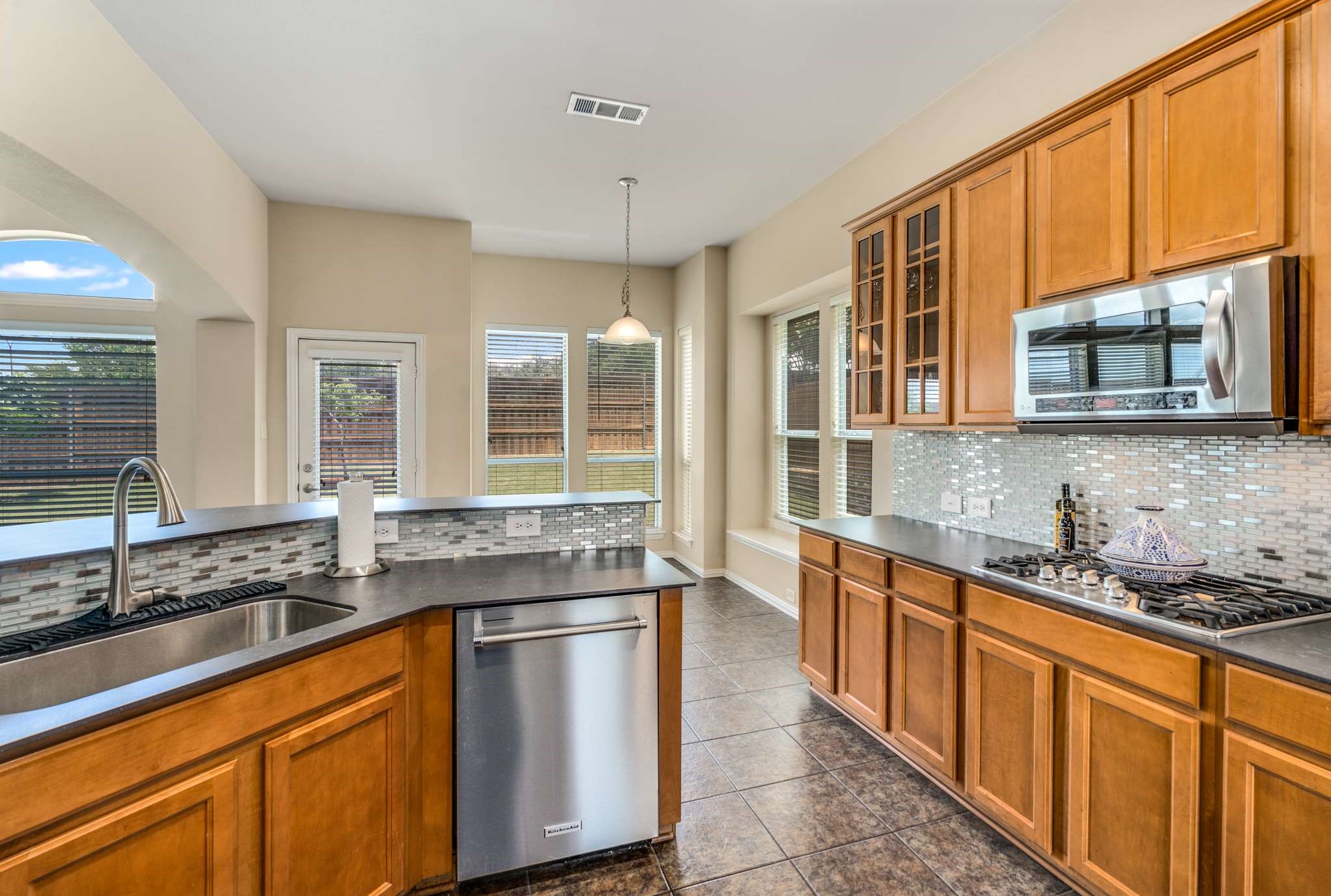 12816 Lizzie Place