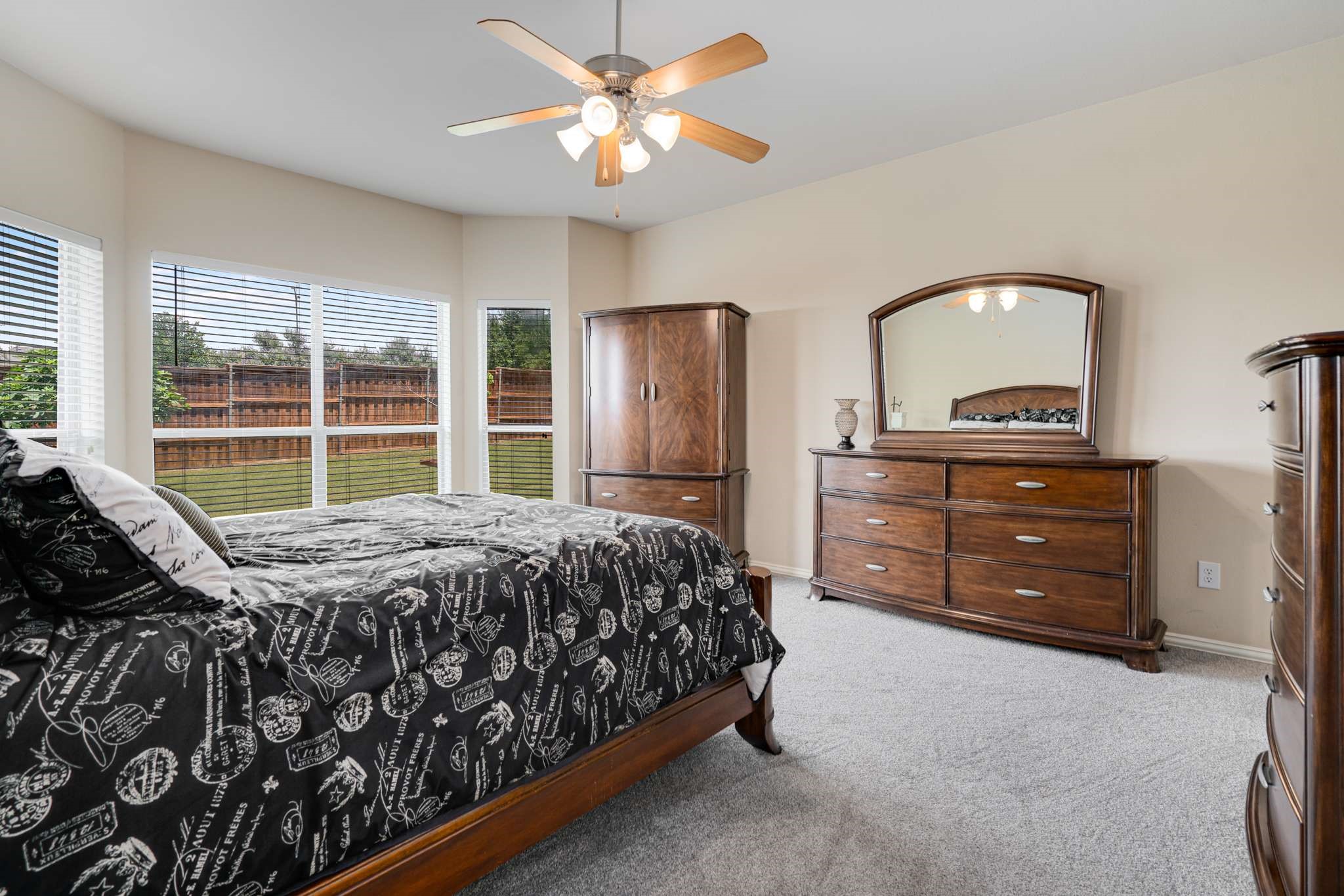 12816 Lizzie Place
