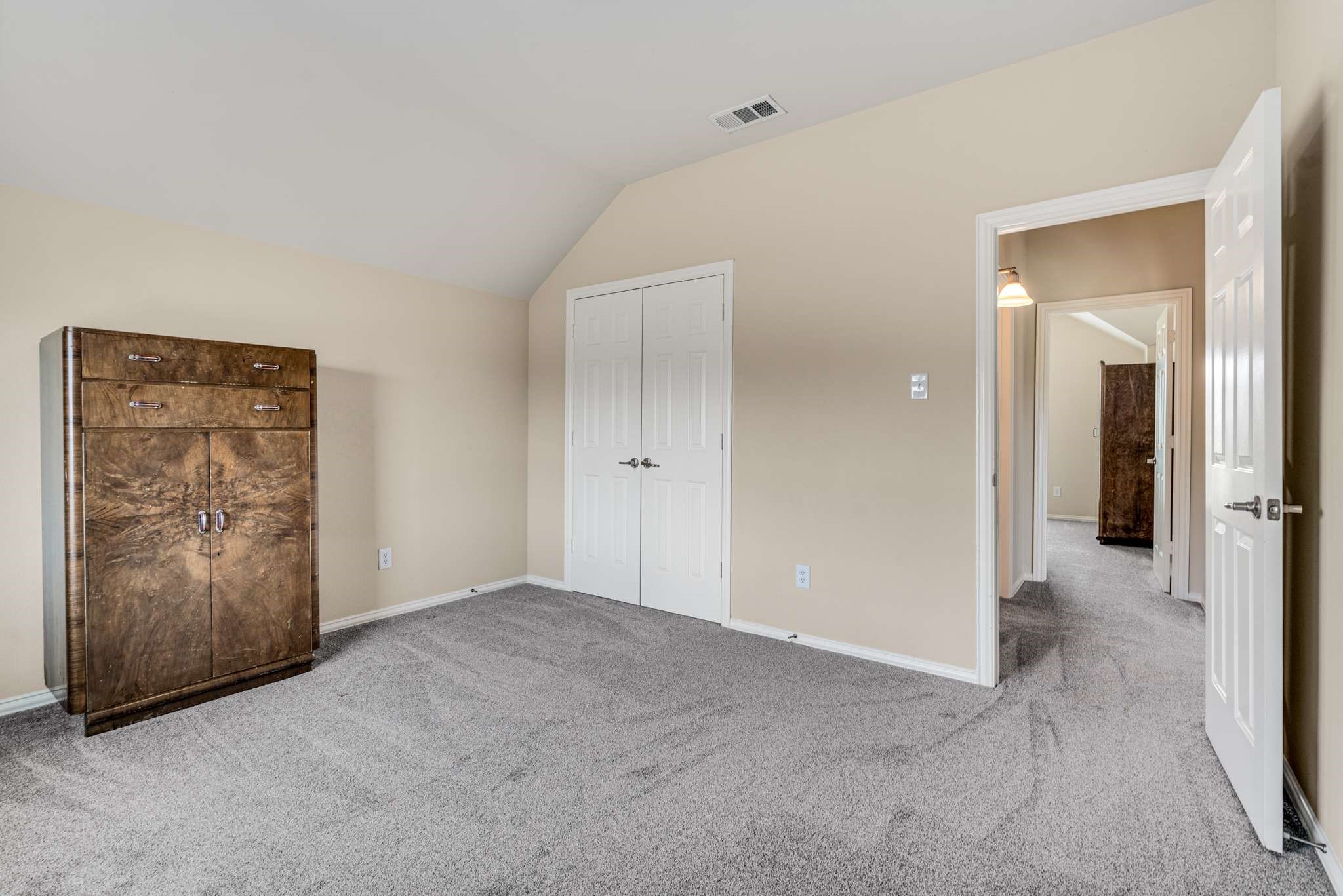 12816 Lizzie Place