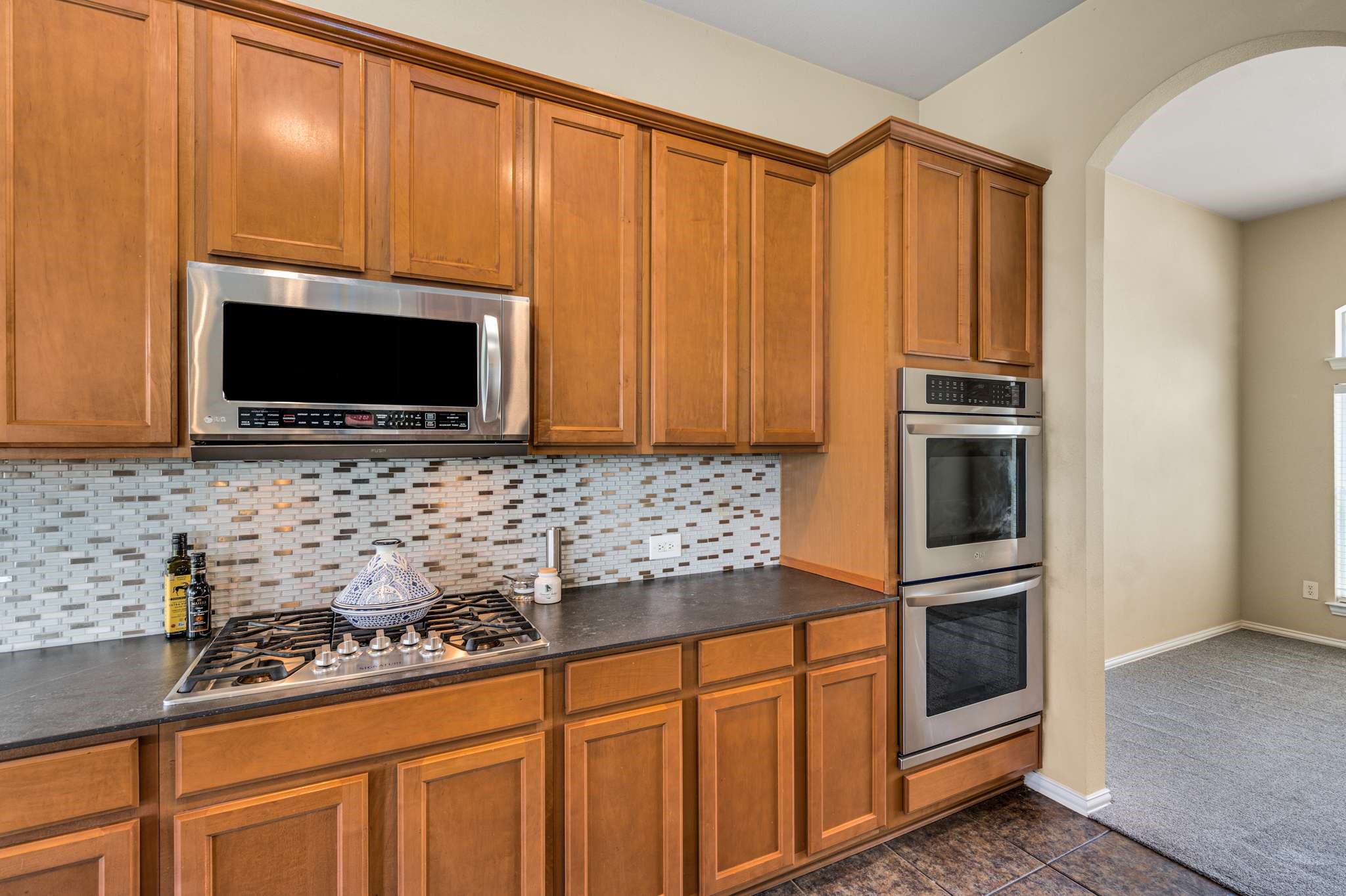 12816 Lizzie Place