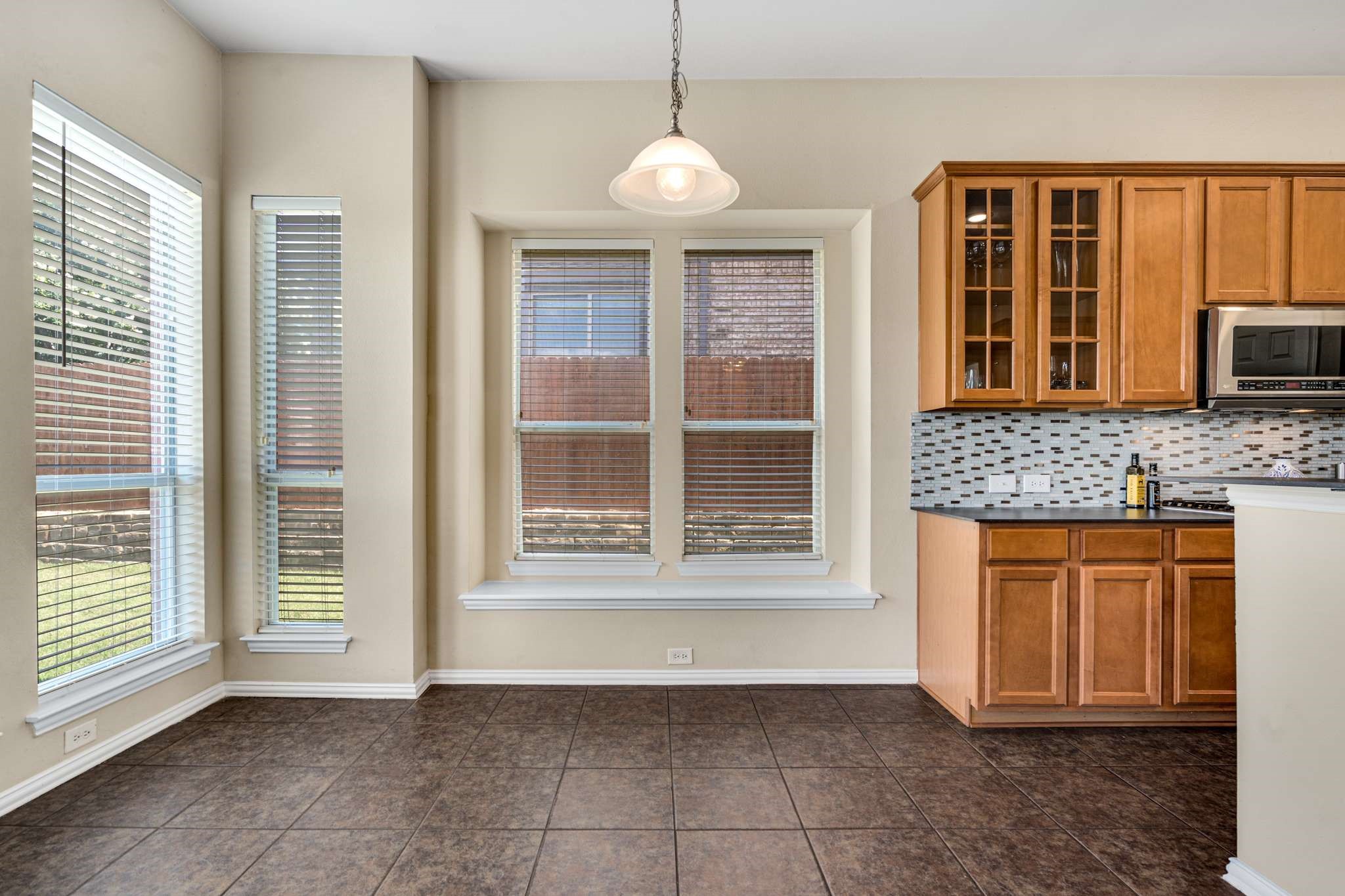 12816 Lizzie Place