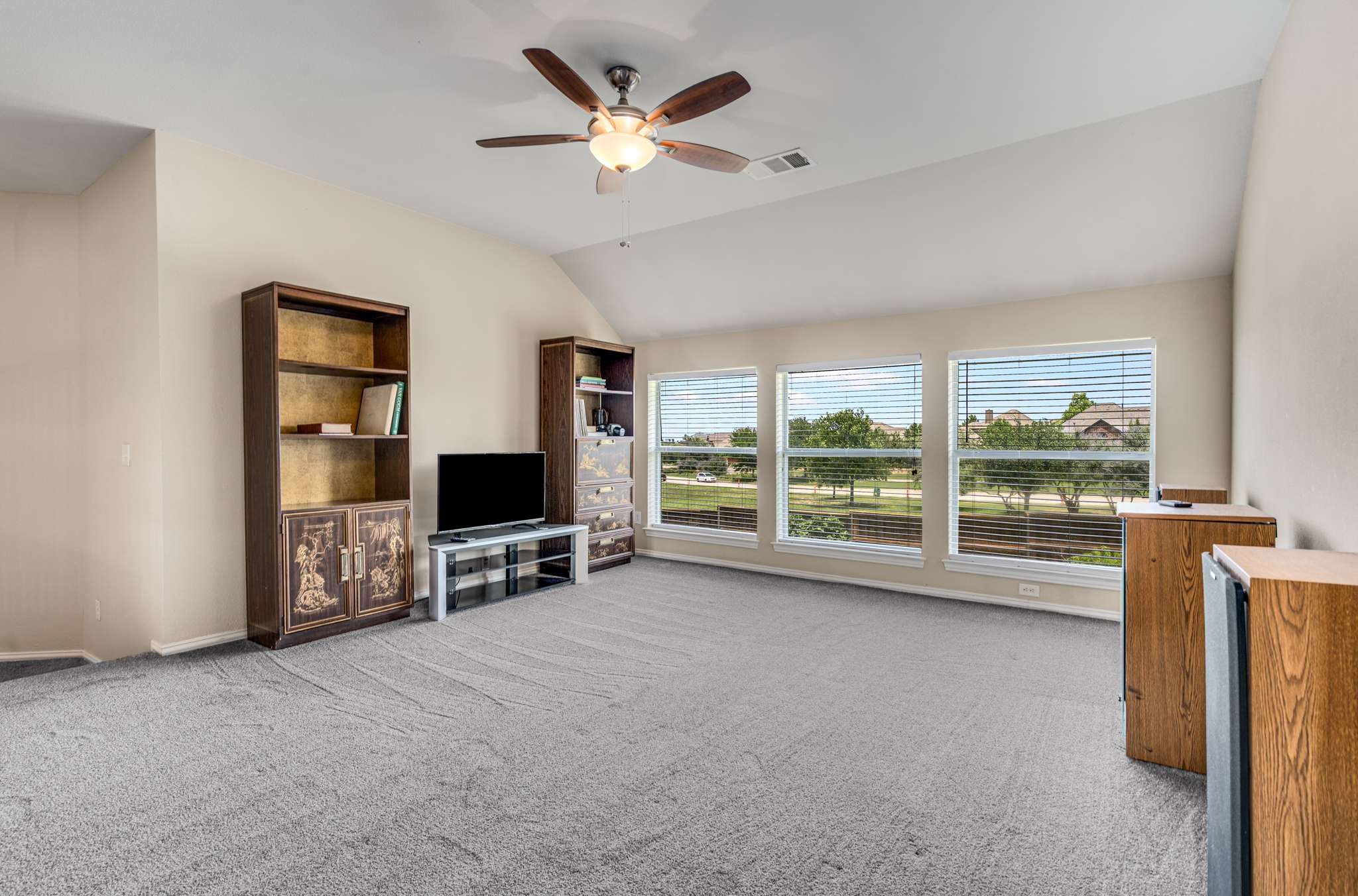 12816 Lizzie Place