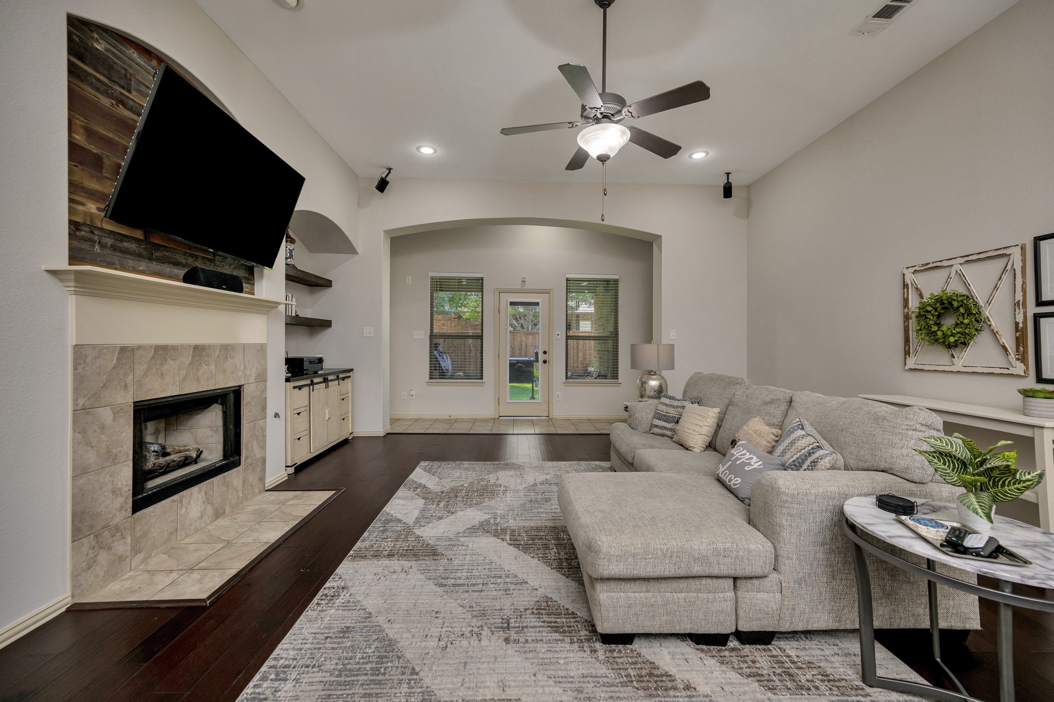 3532 Gallant Trail