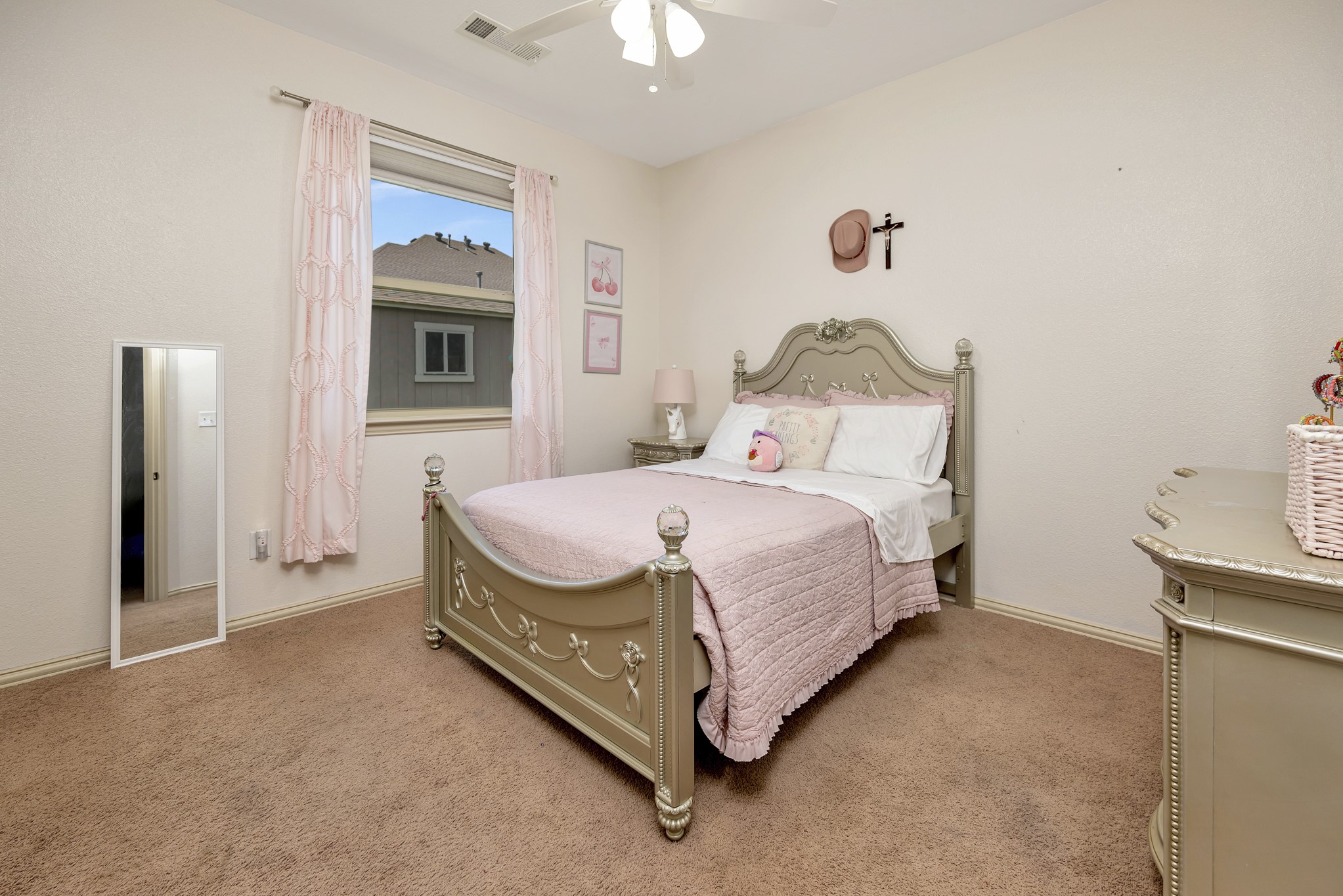 3532 Gallant Trail