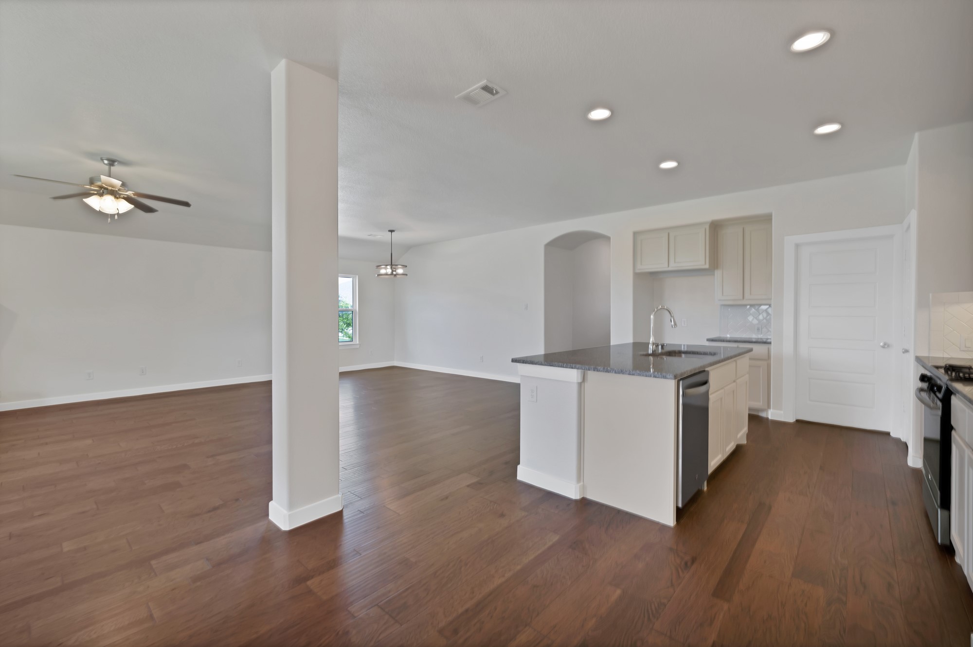 1800 6th Street