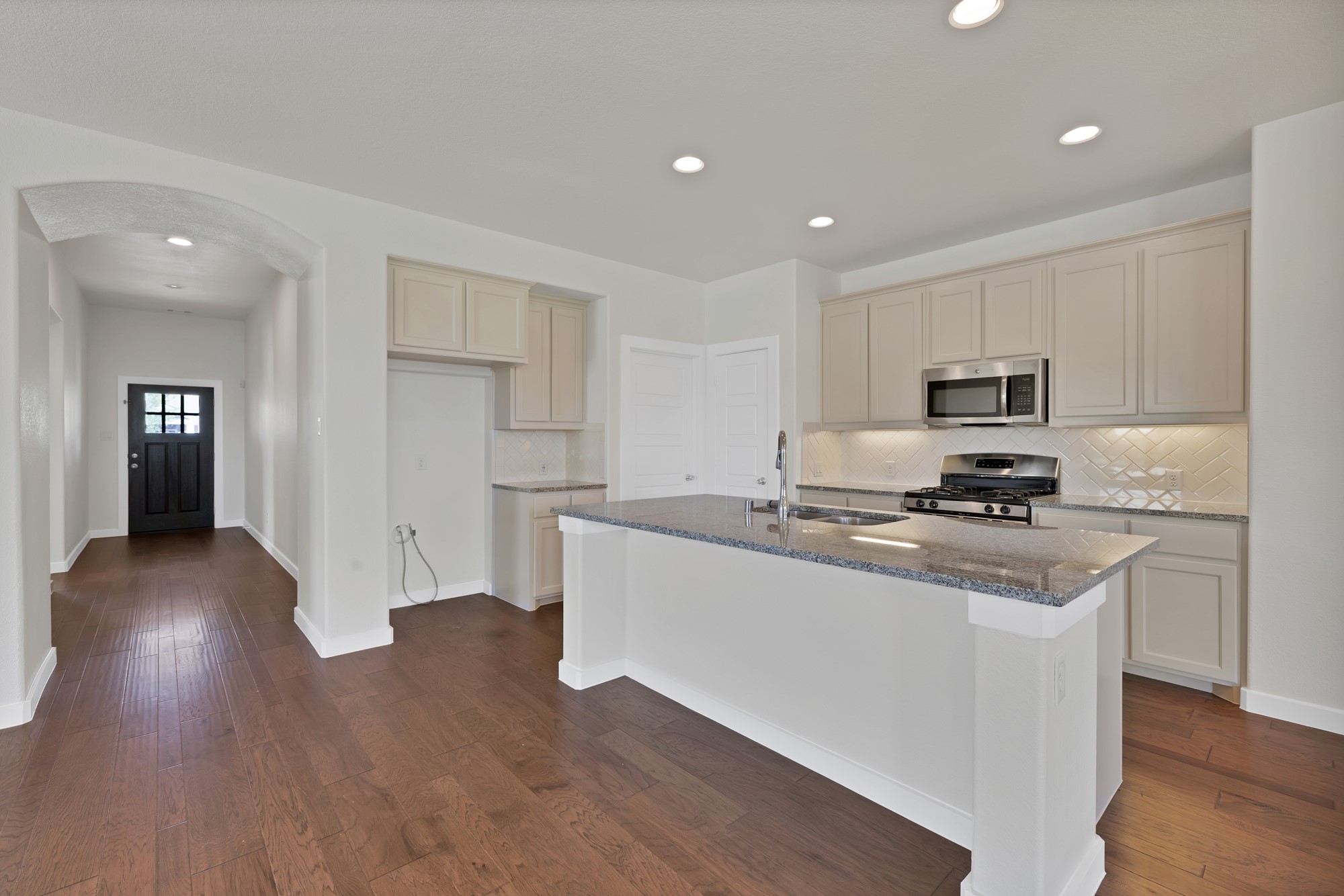1800 6th Street