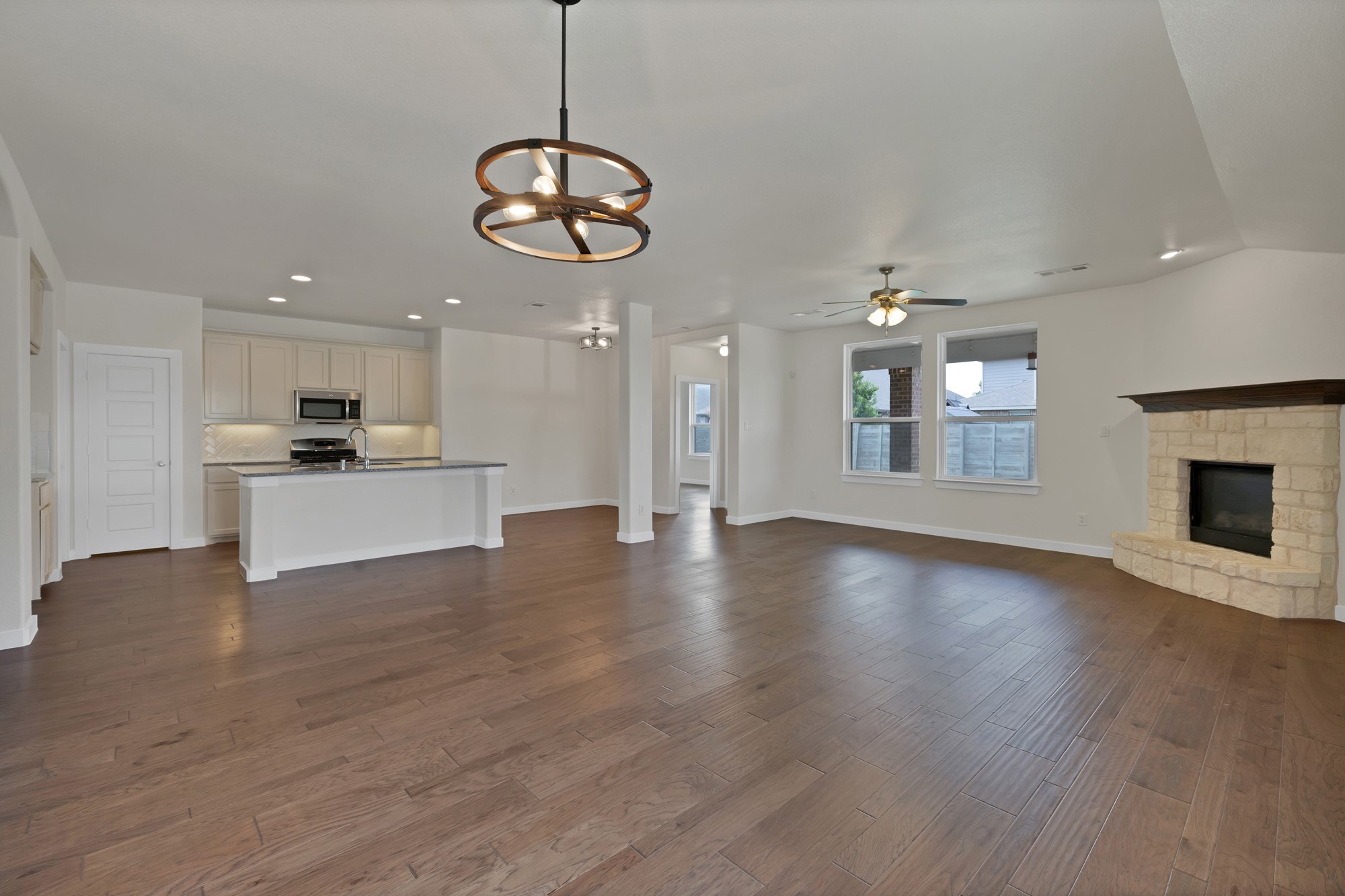 1800 6th Street